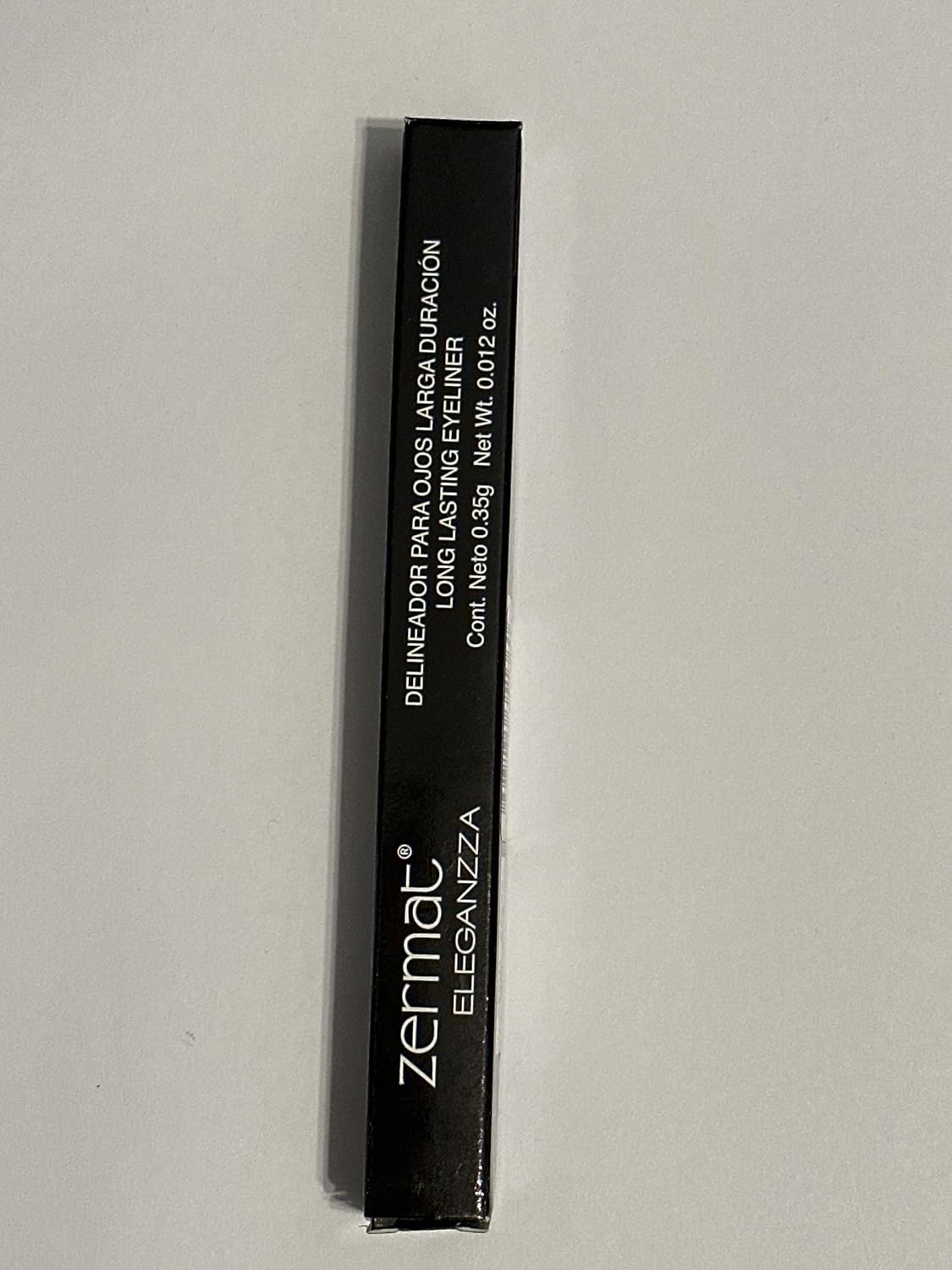 Delineador de ojos retráctil negro con punta manchada 0.012 oz de Zermat