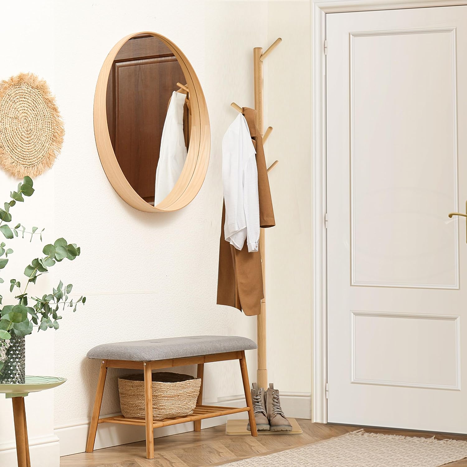Yawinhe Perchero de pie, perchero de madera con 3 opciones de altura y 8 ganchos, base cuadrada resistente, perchero para pasillos, salas de estar,
