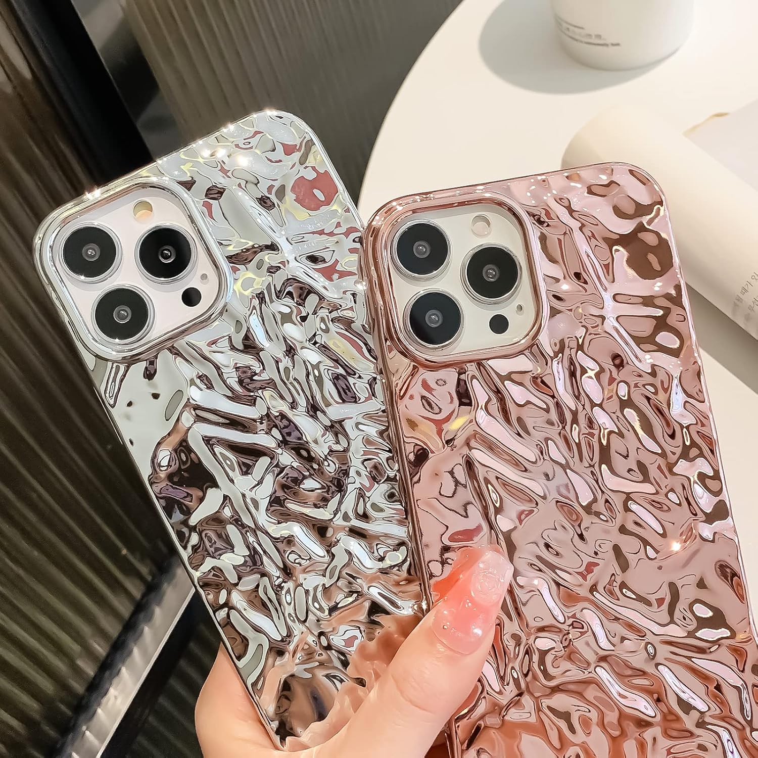 Funda compatible con iPhone 15 Pro Max, diseño de lujo, diseño de lámina, plisada, para mujer, de silicona brillante, con purpurina, funda