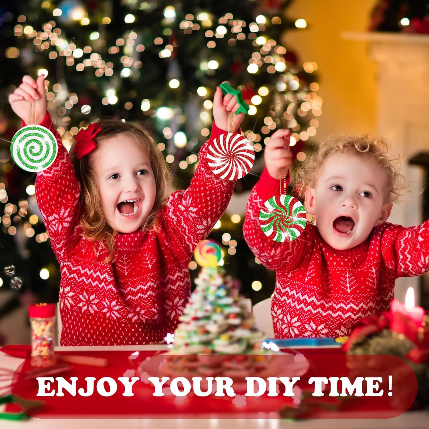 Tondiamo Juego de 20 llaveros de pintura de diamantes de Navidad 5D, colgantes de arte de diamantes de doble cara para decoración de fiestas de