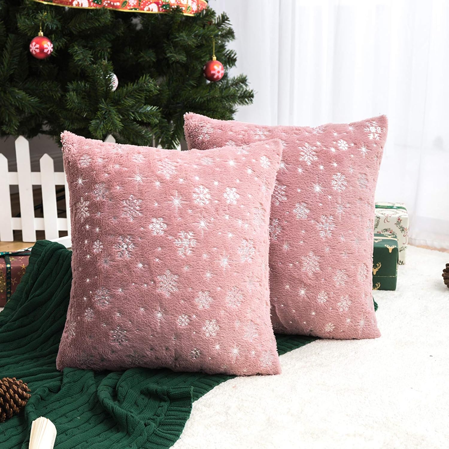 AQOTHES Fundas de almohada decorativas de piel sintética suave con purpurina de copo de nieve para decoración de Navidad, hogar, cama, habitación,