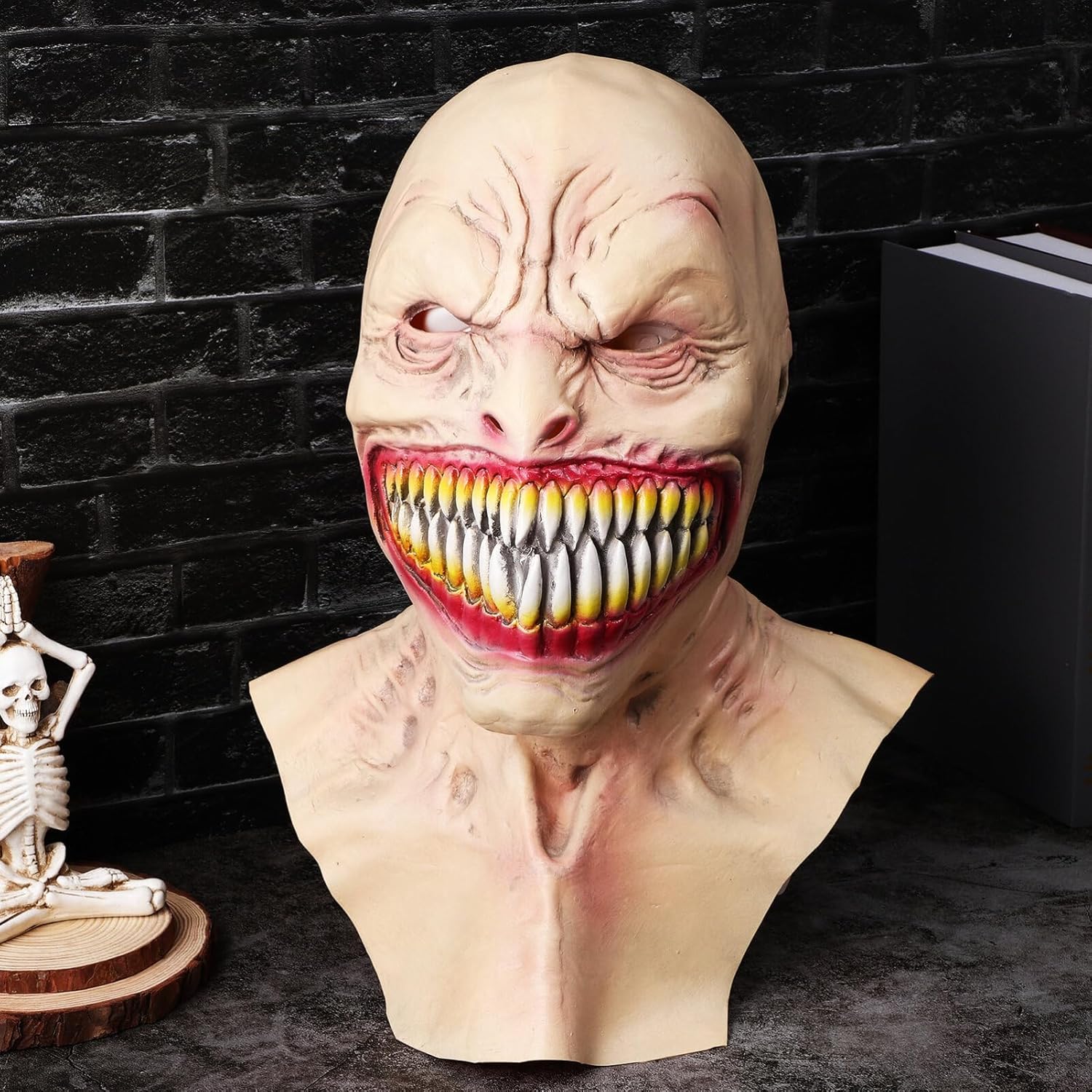 Toyvian Máscara de fantasma de Halloween, máscara de zombi de cabeza completa, de látex natural, monstruo con colmillos, para Halloween, vampiro,
