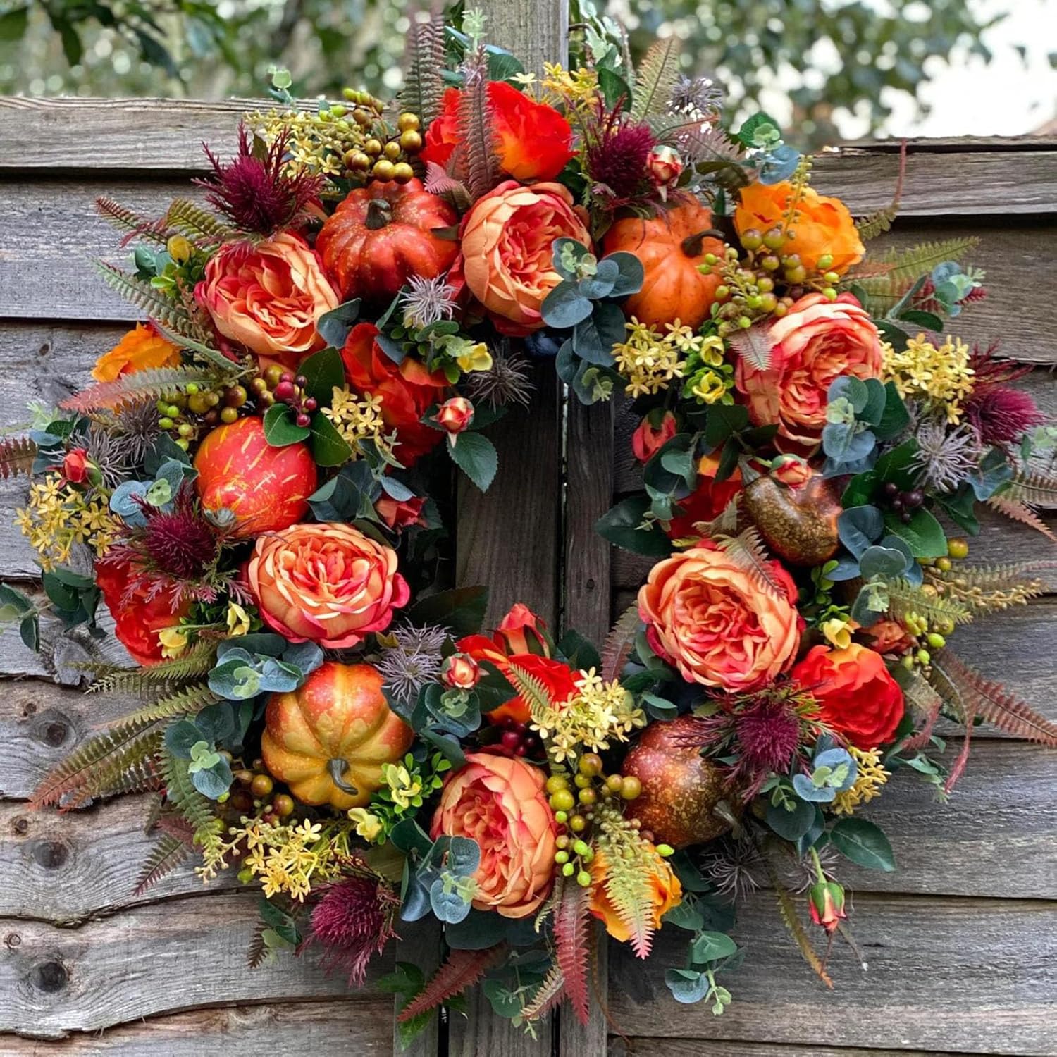 Corona de otoño 2024 de peonía y calabaza durante todo el año, coronas de otoño de granja para puerta delantera, corona de otoño duradera con bayas
