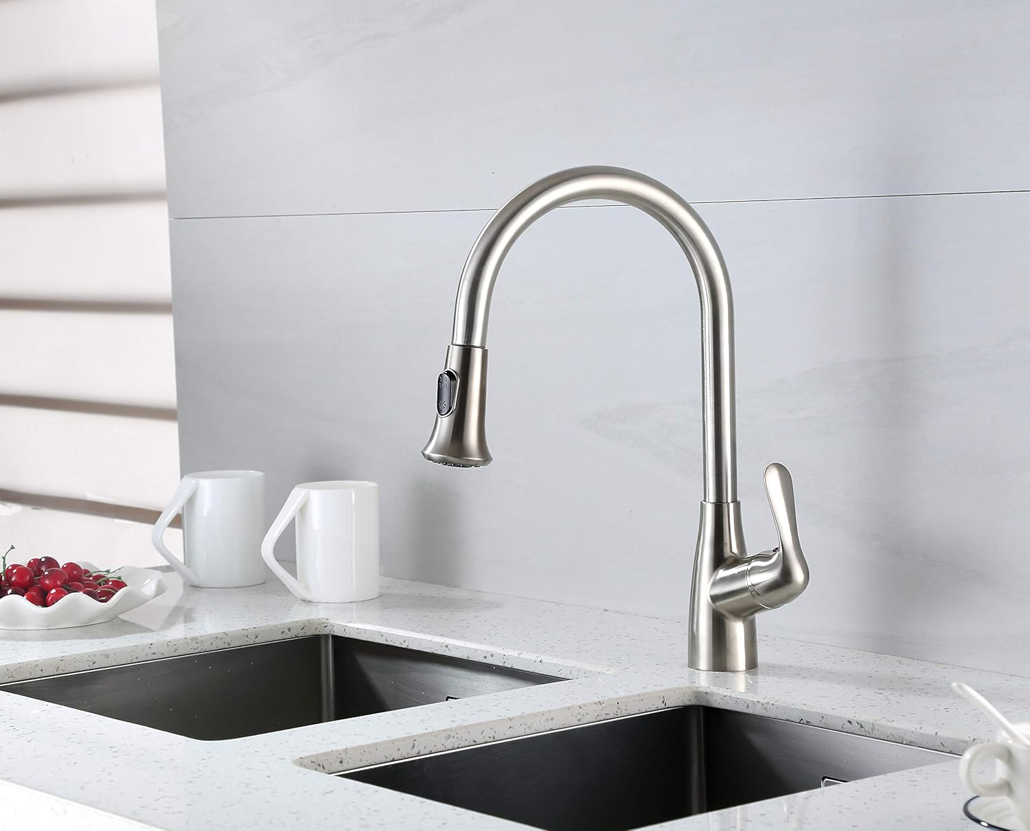 Llave de fregadero la cocina de una sola asa desplegable, F-058-SS