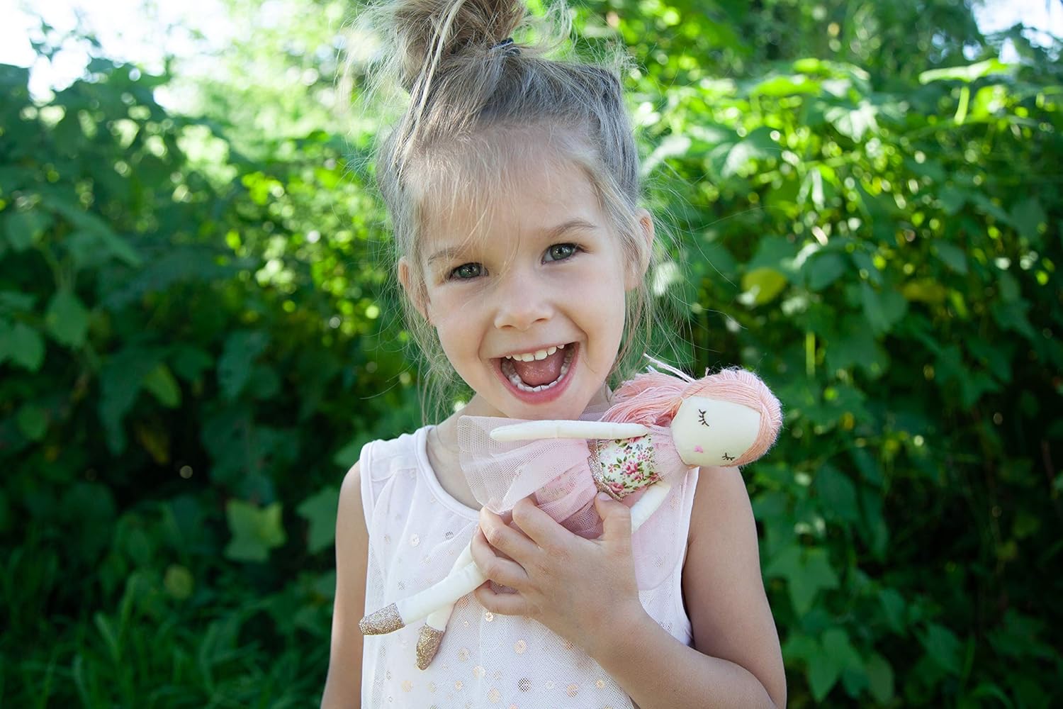 MON AMI Muñeca de peluche suave de diseño perfumado de rosas, 10 pulgadas, divertido juguete de peluche adorable para niños de todas las edades, uso