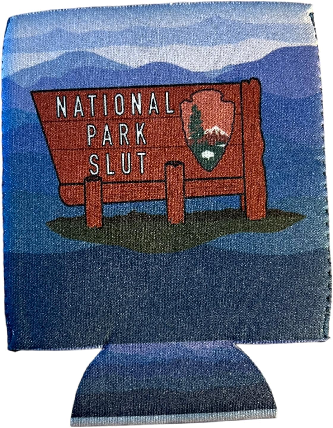 National Park Slut Coozie – Enfriador de latas divertido – Regalo de broma – Regalo de elefante blanco – Soporte para latas de cerveza Coozie Sleeve