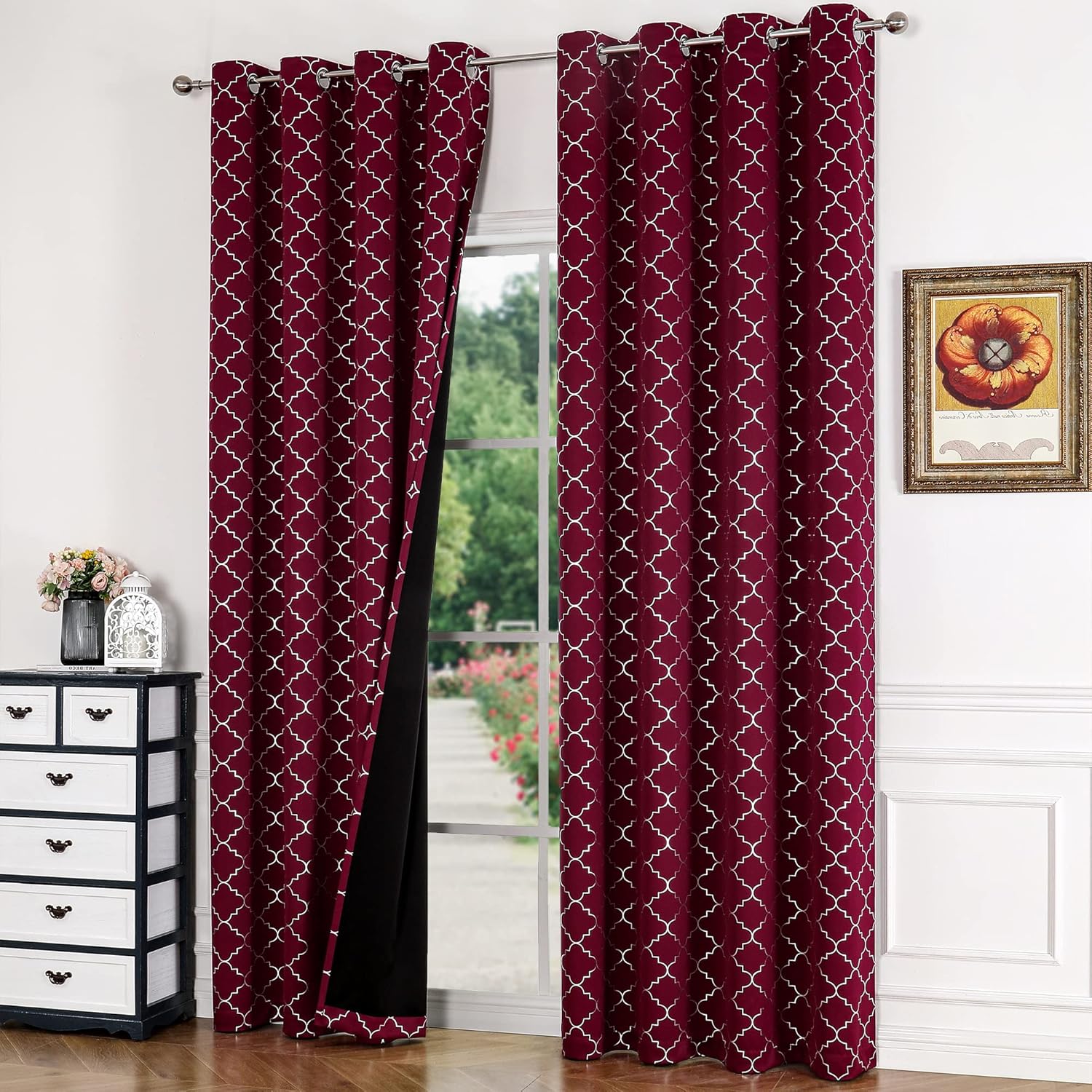 Enactex Cortinas 100% opacas con aislamiento térmico de 84 pulgadas de largo para dormitorio, cortinas rojas con patrón geométrico plateado, cortina