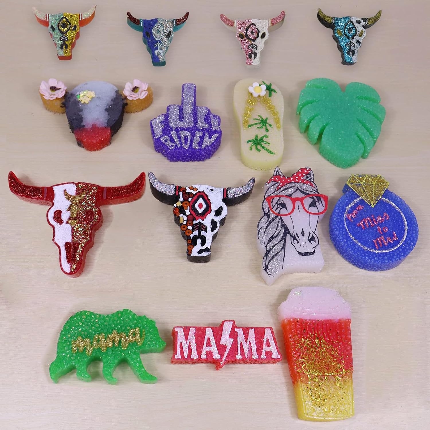 Flythww Moldes de freshie 4 en 1 con diseño de calavera de toro, 4 moldes pequeños para ventilación de automóvil, moldes de silicona para