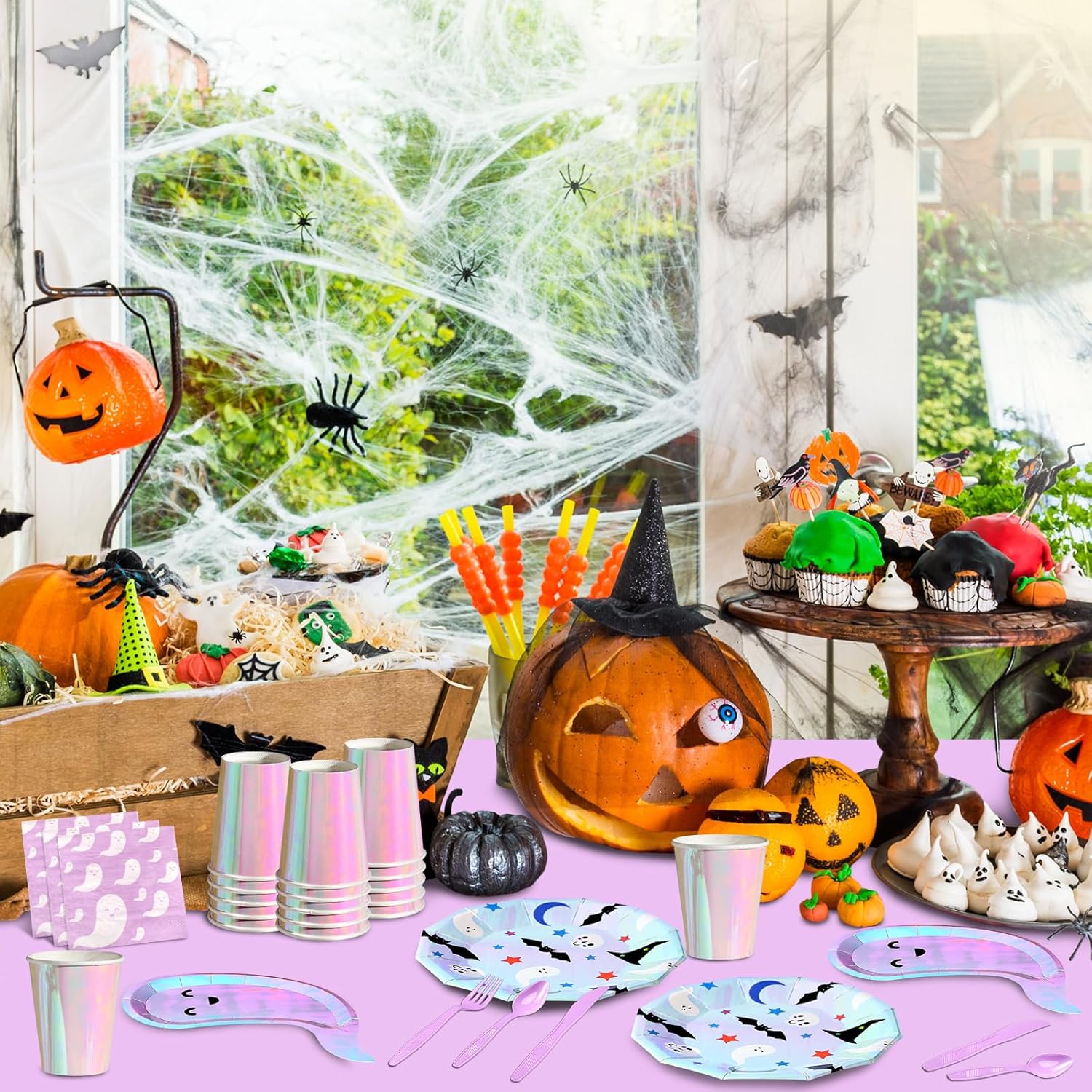 Jetec Juego de vajilla desechable de 69 piezas de Halloween, platos de papel redondos desechables con servilletas, vasos de papel, mantel, tenedor