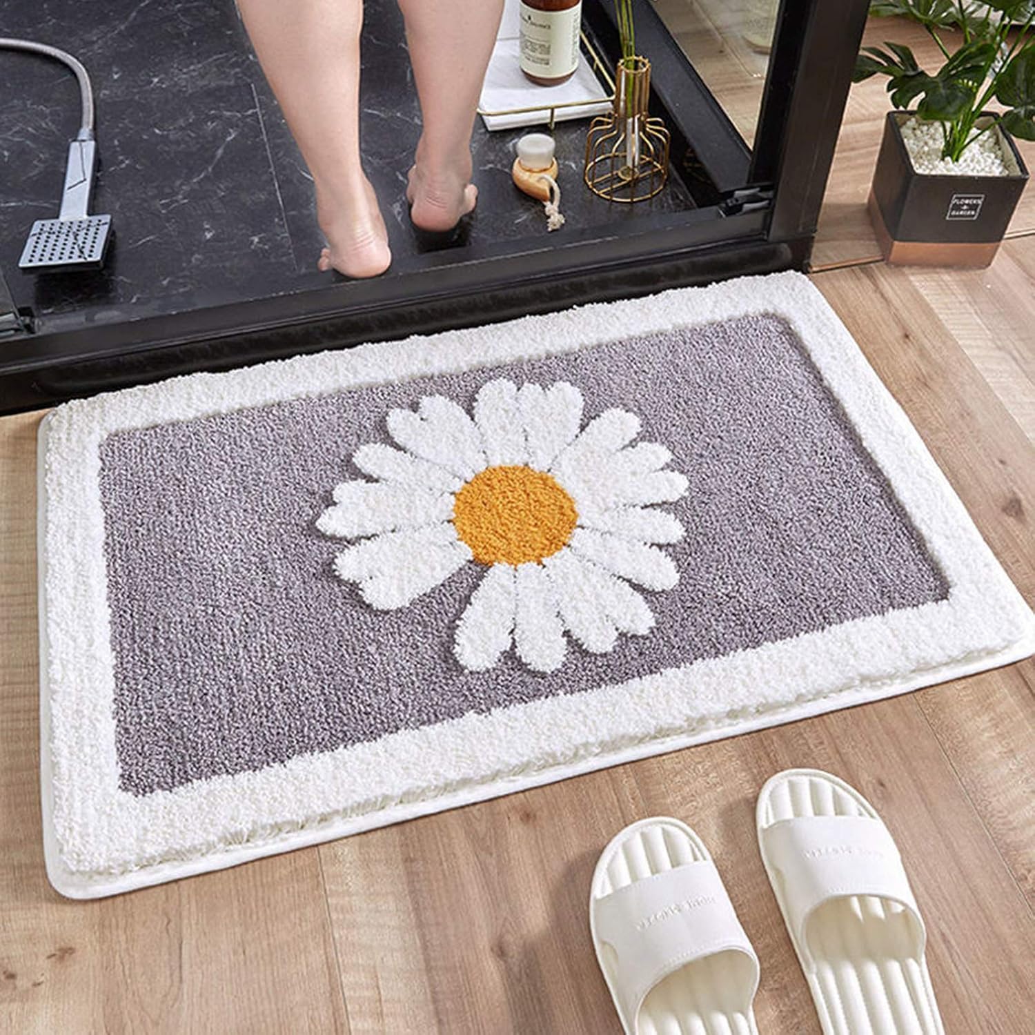 Alfombra cómoda de felpa de lujo para baño, hermoso diseño de margaritas, decoración perfecta, alfombra de felpa pequeña antideslizante, lavable a