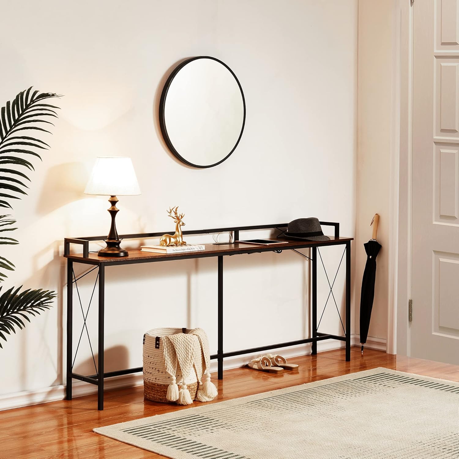 VECELO Mesa consola de 71 pulgadas con 2 salidas y 2 puertos USB, muebles de entrada con cable de alimentación de 9.8 pies de largo, deflector y