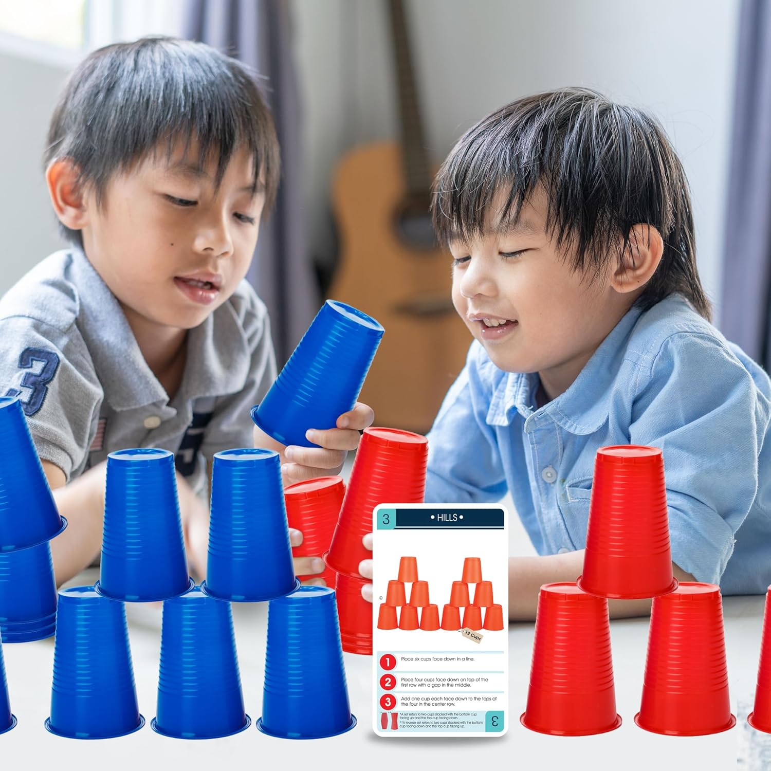 Gamie Juego de cartas de desafío para apilar tazas, 40 cartas adicionales con instrucciones (idioma español no garantizado), 20 cartas medianas y 20