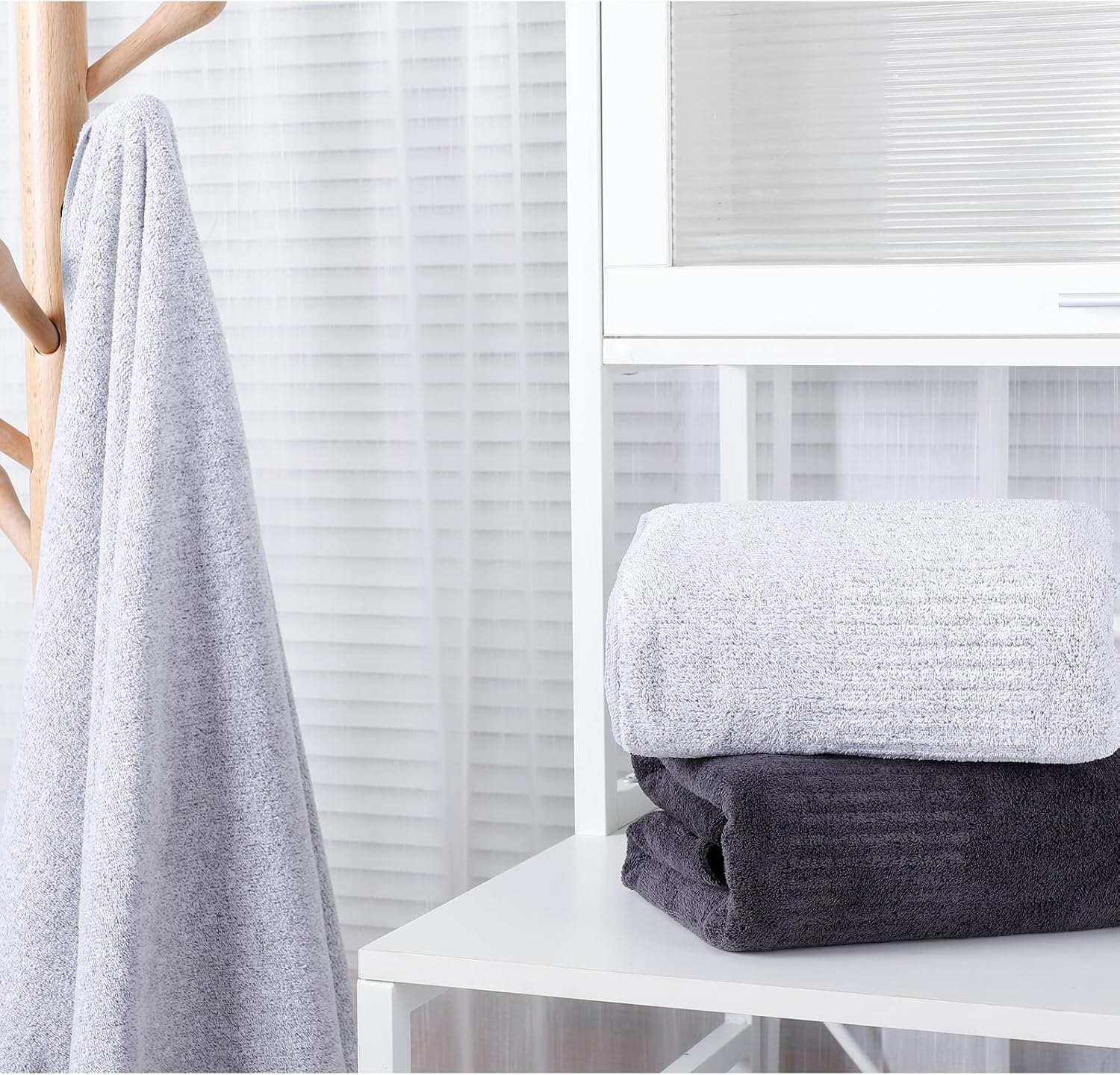 Juego de 2 toallas de baño de felpa de 2 a 27 x 54 pulgadas, toallas ultrasuaves y ligeras para baño, toallas de lujo multiusos para fitness, spa,