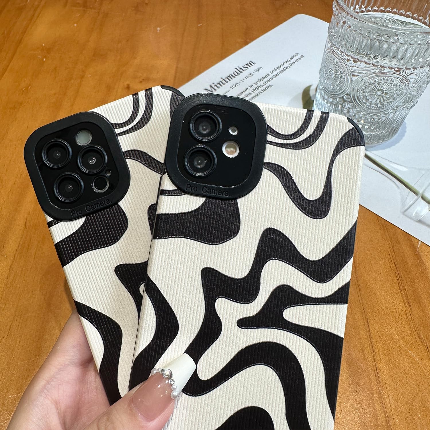 Funda diseñada para iPhone 11, piel sintética suave TPU y bonito arte ondulado pintado para mujeres y niñas, protector delgado a prueba de golpes,
