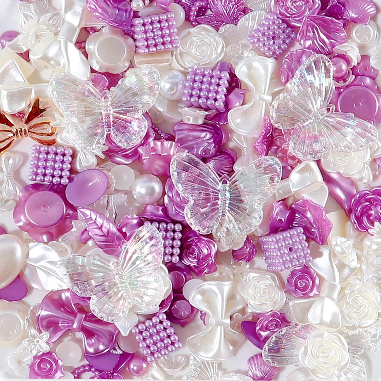 250 cuentas de resina 3D con parte trasera plana, lazos de flores de resina de color morado y blanco, cuentas de mariposa con cuentas de perlas