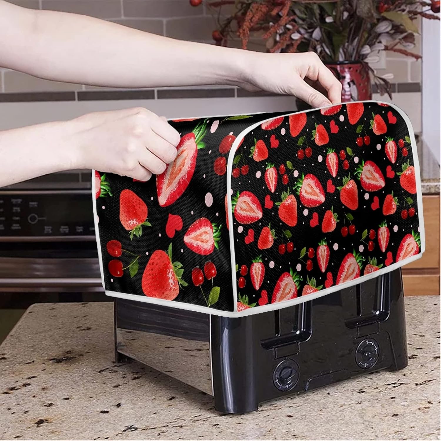 Strawberry Love Print Tostadora Cover 2 rebanadas para electrodomésticos de cocina pequeños, panificadora, protección contra el polvo y las huellas
