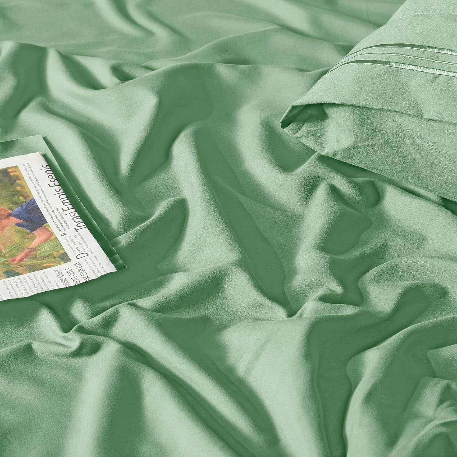 Homiest Juego de sábanas de bolsillo extra profundo, 6 piezas de sábanas suaves de color verde salvia de 18 a 24 pulgadas, sábanas de microfibra de