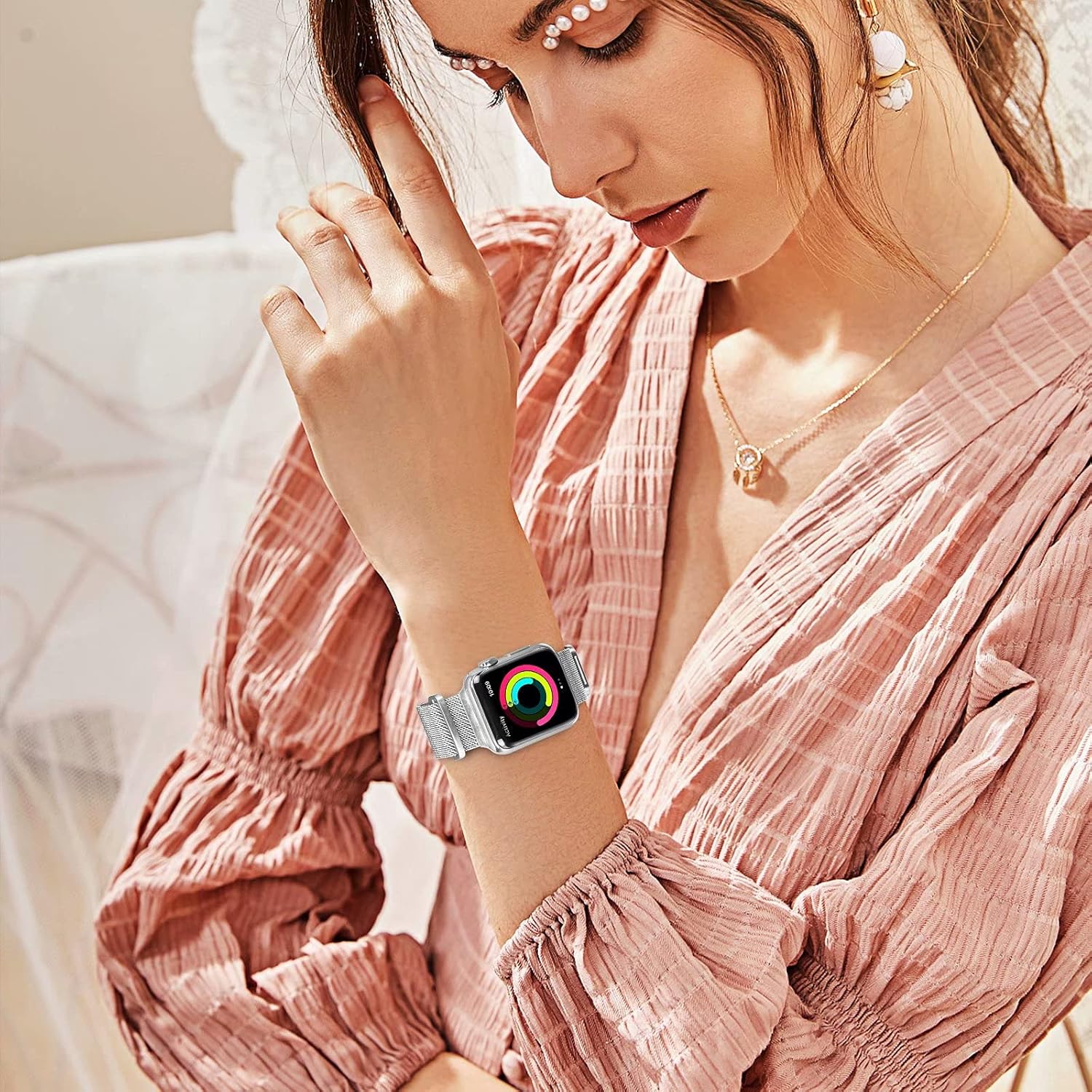 JuQBanke – Bandas magnéticas de metal compatibles con Apple Watch de 1.654pulgadas con funda. Correa de repuesto de malla milanesa de acero