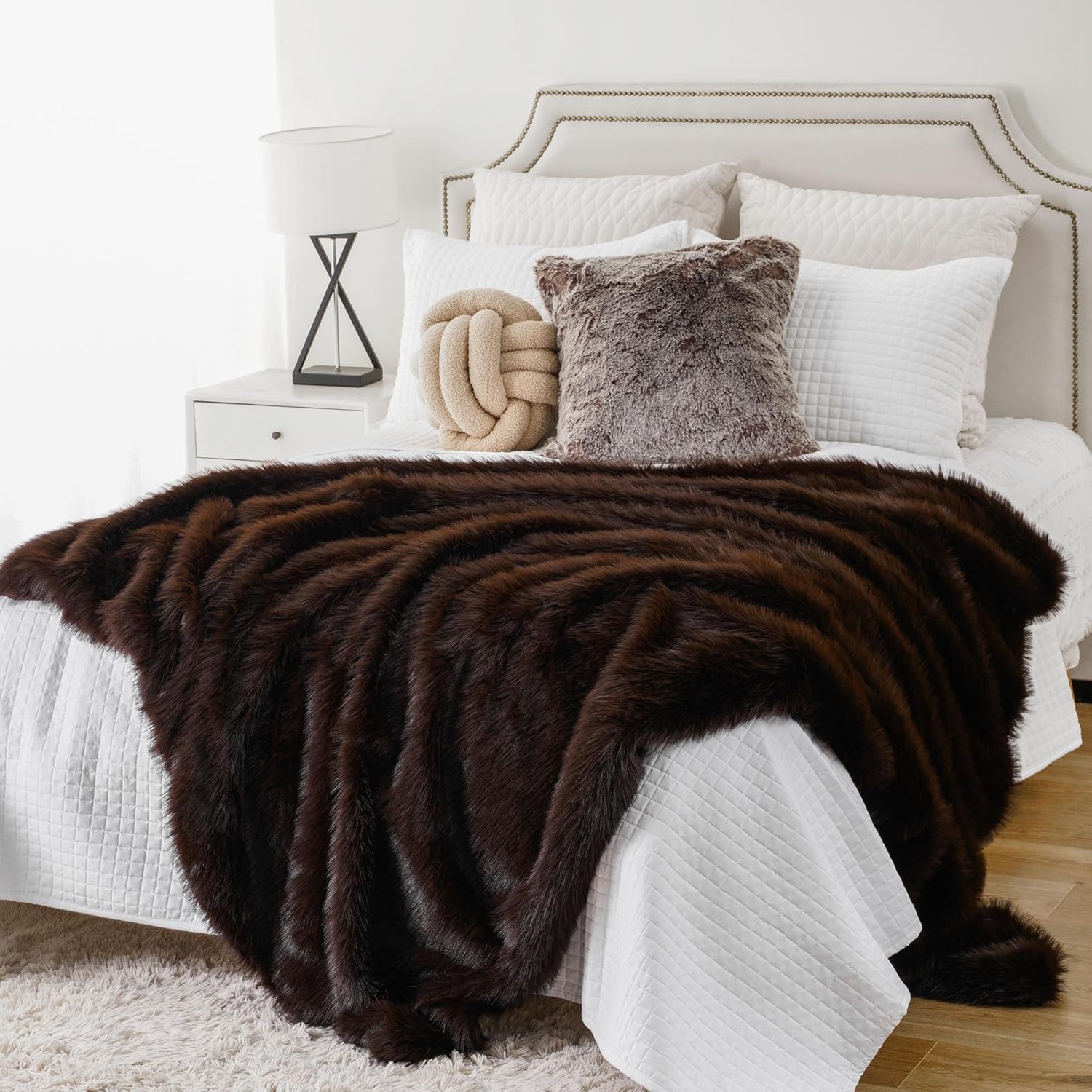 BATTILO HOME Manta de piel sintética marrón de lujo, grande, suave, cálida, acogedora, mullida, mullida, para cama, decoración del hogar, manta de