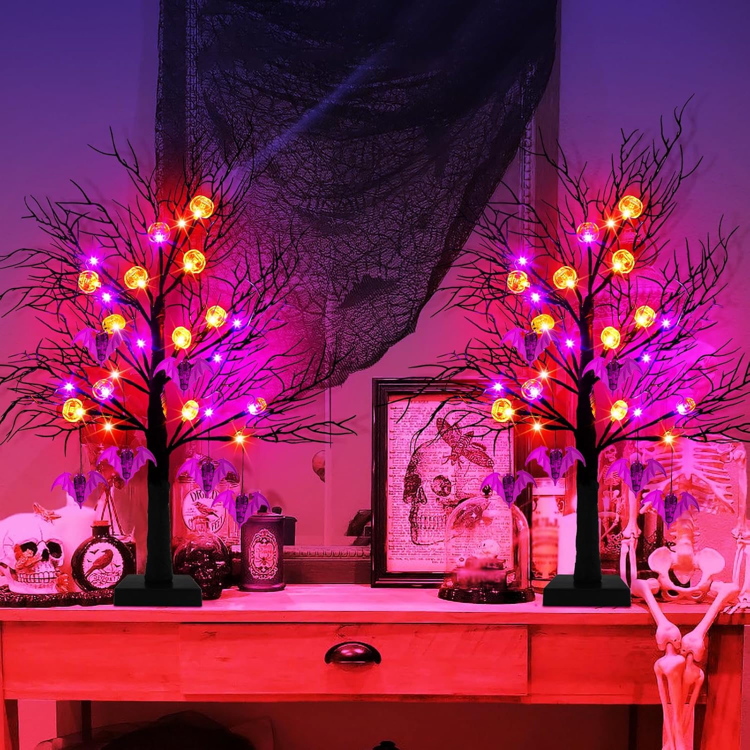 Paquete de 2 luces negras de árbol de Halloween de 24 pulgadas, 24 luces LED espeluznantes con luces de murciélago de calabaza naranja y morado,
