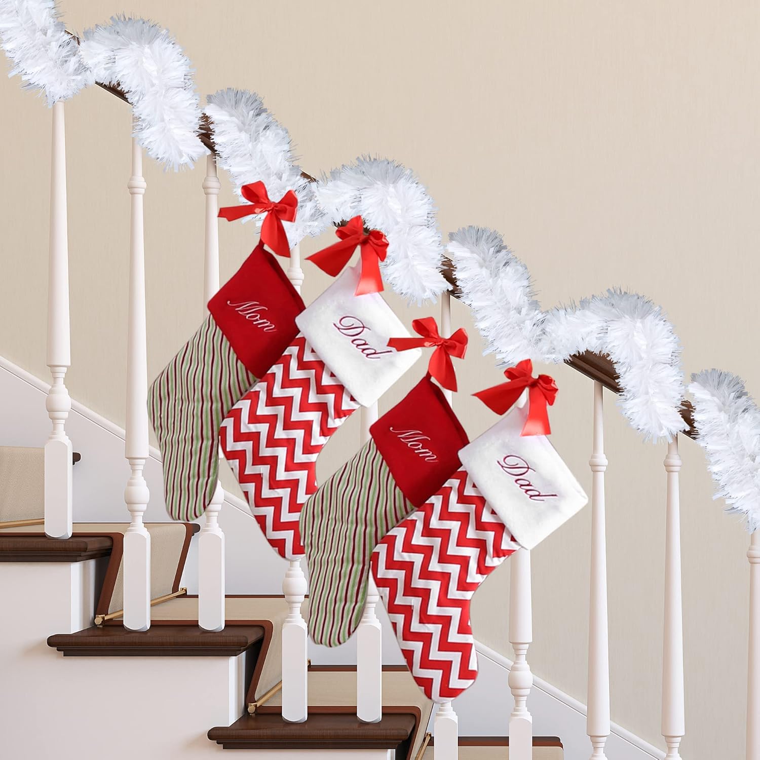 Sggvecsy Guirnalda de oropel blanca de Navidad de 49.2 pies, decoración de árbol de Navidad, guirnalda metálica giratoria para colgar en el techo,
