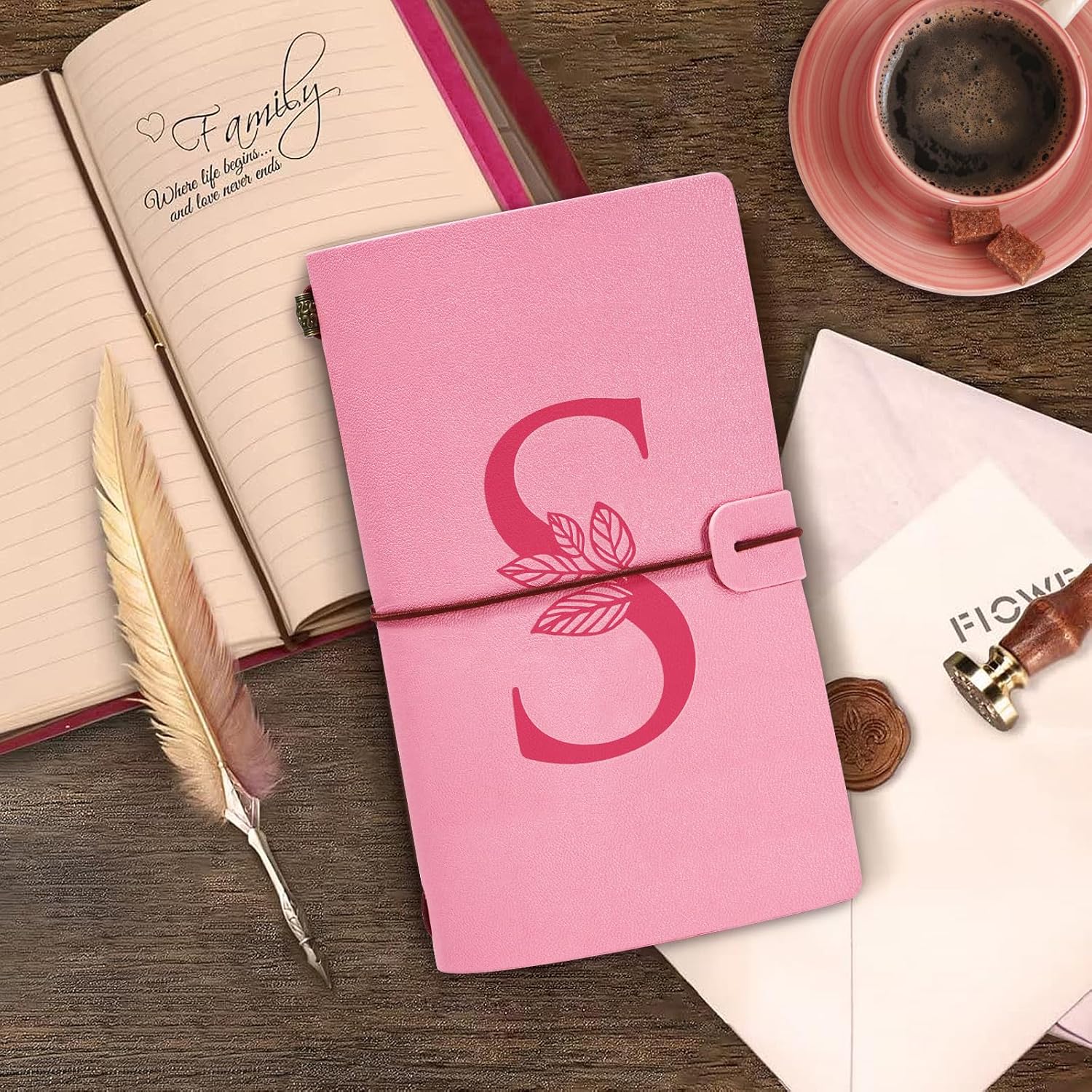 JEWPHX Diario personalizado para regalo, diario de cuero con inicial rosa + juego de bolígrafo de corazón de diamante, cuaderno de viaje, bloc de