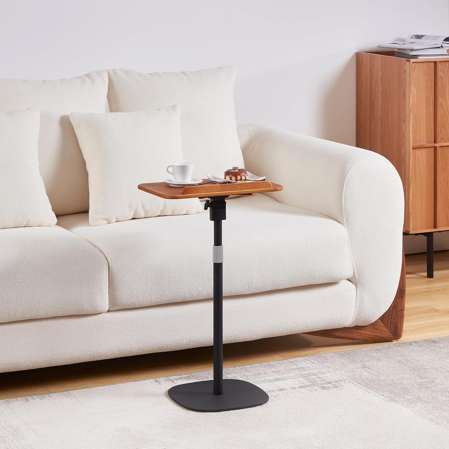COZYMATIC Phyllida – Mesa de TV para comer en el sofá y la cama, mesa auxiliar pequeña con mesa de madera, soporte para computadora portátil de