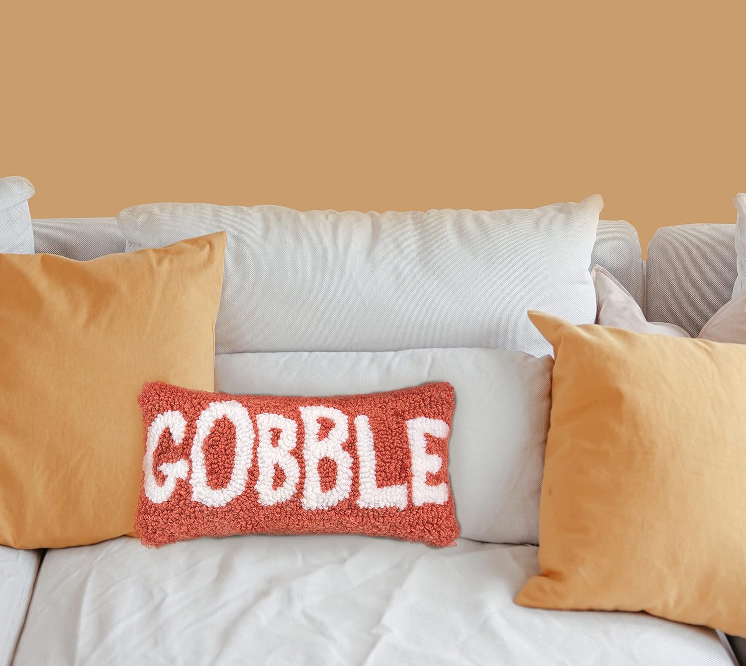 C&F Home Cojín decorativo pequeño de 6 x 12 pulgadas para sofá o cama, 6 x 12 pulgadas, color naranja