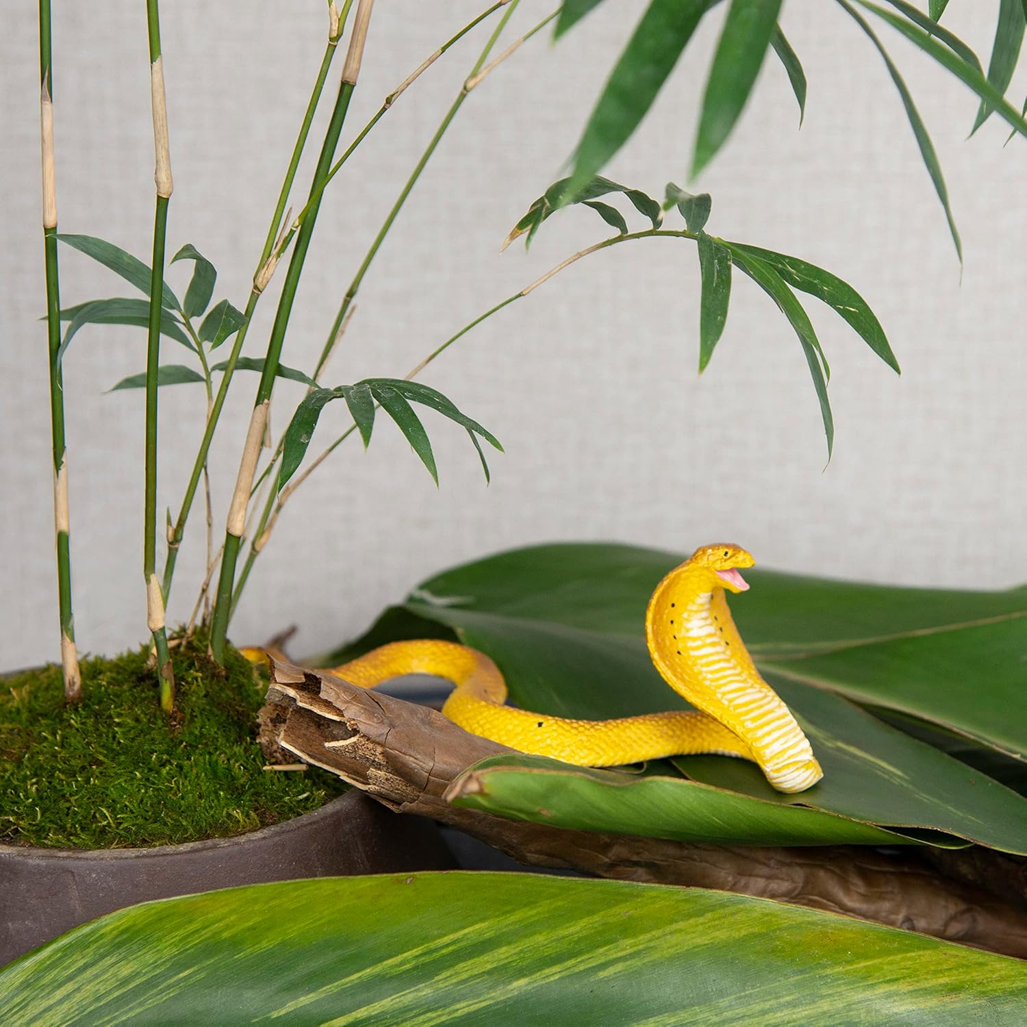 Figuras de cobra de juguete de serpiente falsa, regalo de broma para Halloween, accesorio de broma del día de los inocentes, decoración de jardín