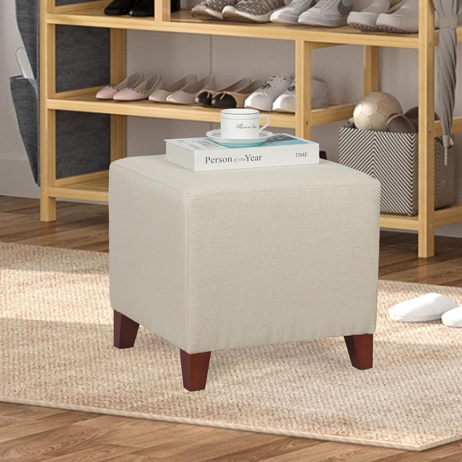 Adeco Reposapiés otomano cuadrado de lino de 16.5 pulgadas, reposapiés cuadrado, reposapiés, asiento cuadrado acolchado con patas de madera para