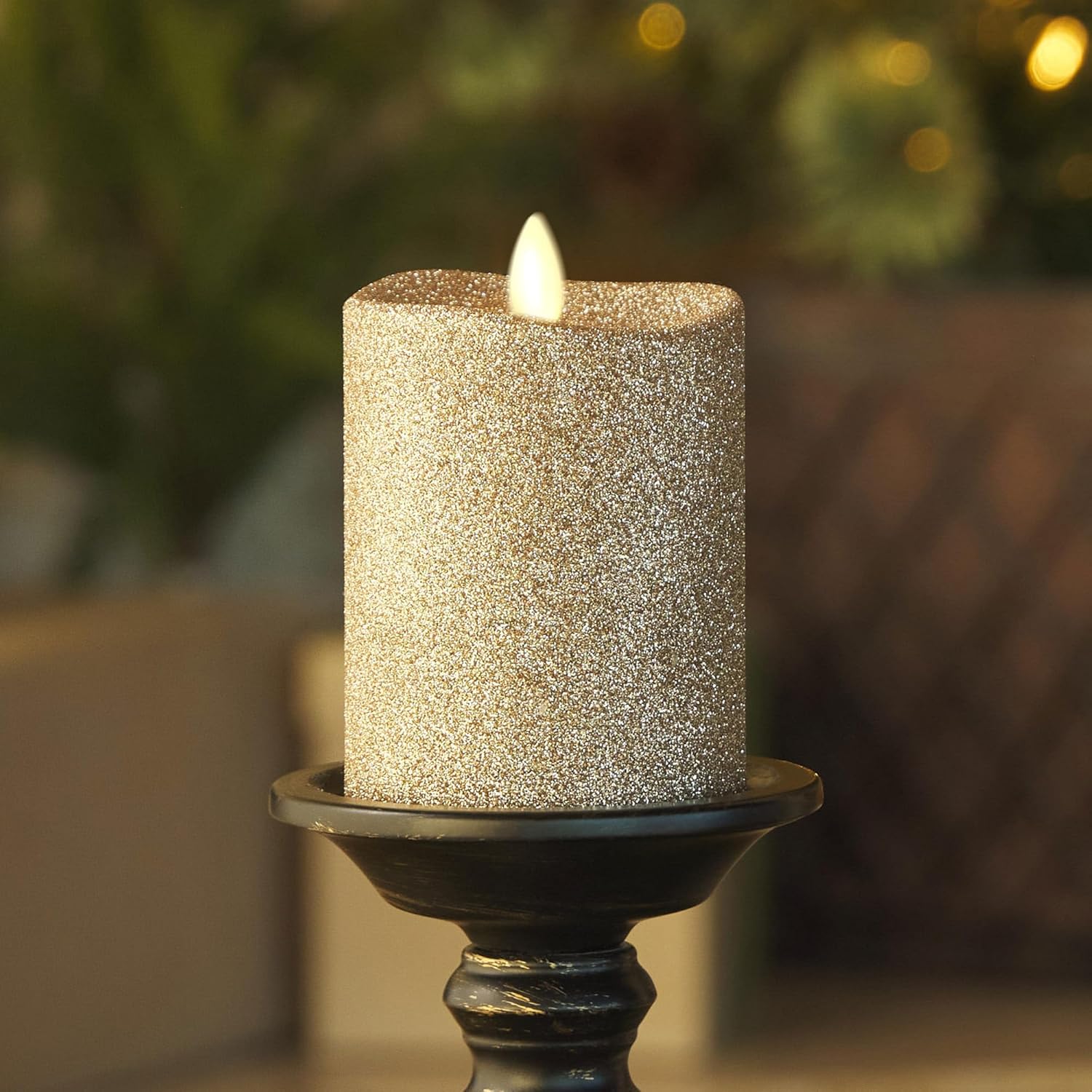 Luminara Vela de purpurina metálica dorada con llama artificial realista (3 x 4 pulgadas) con llama móvil, funciona con pilas, sin perfume, control