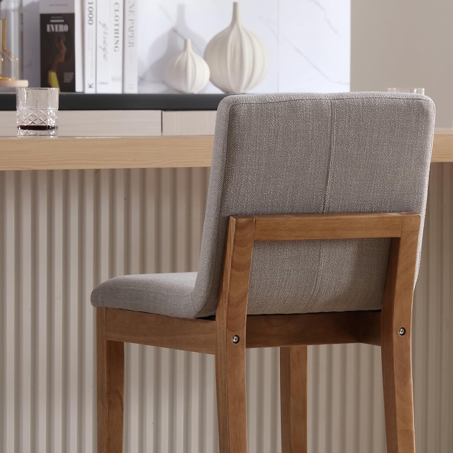 chairus Juego de 2 taburetes de bar altos de tela, taburetes de bar tapizados de lino con patas de madera maciza y respaldo para cocina, isla de