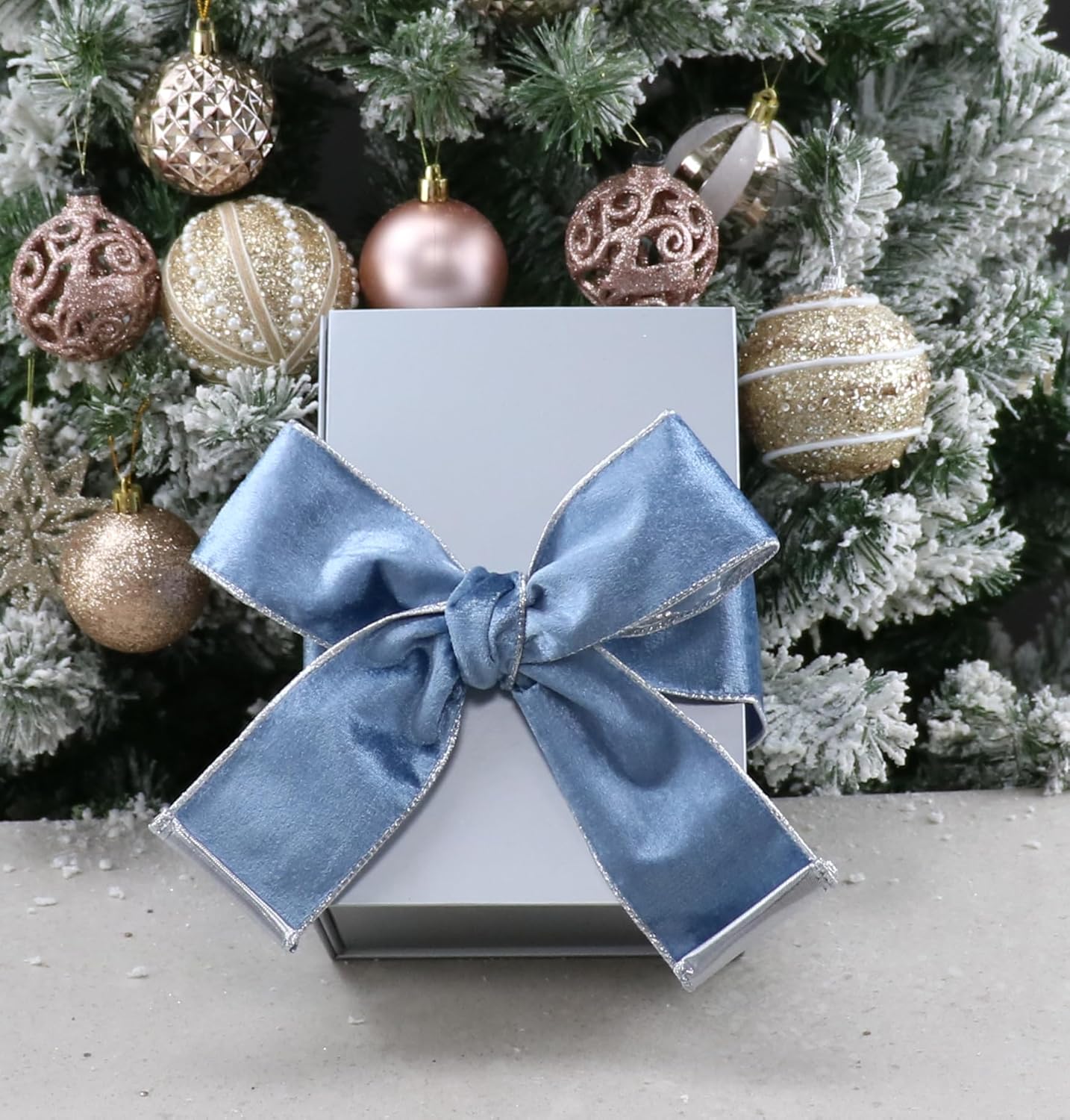 Cinta de terciopelo azul polvoriento con alambre de 2.5 pulgadas x 10 yardas, cinta azul de Navidad con alambre con parte trasera metálica plateada