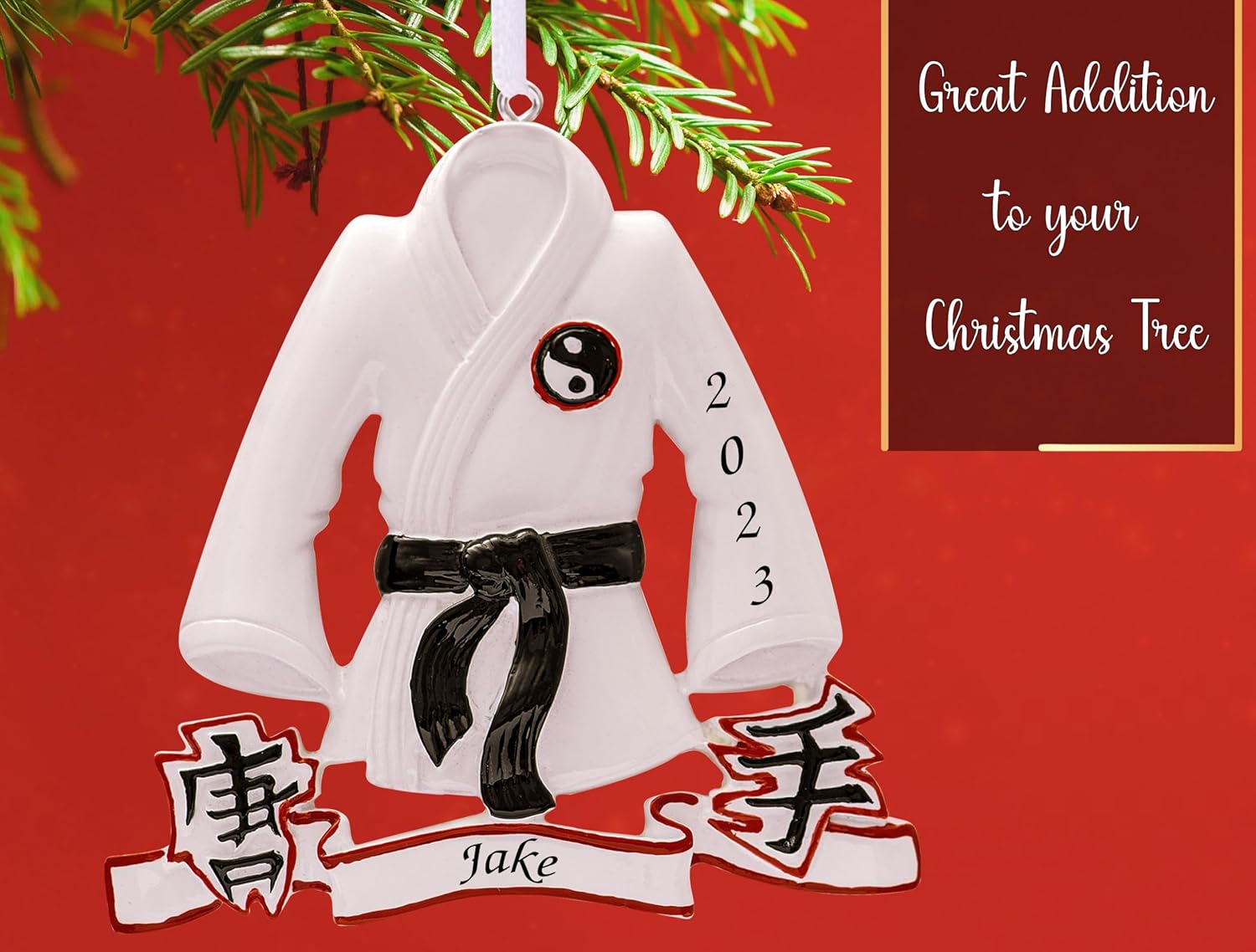Adorno de Navidad personalizado de karate 2023  Personalización gratuita  Chaqueta de karate personalizada con cinturón negro para el árbol de