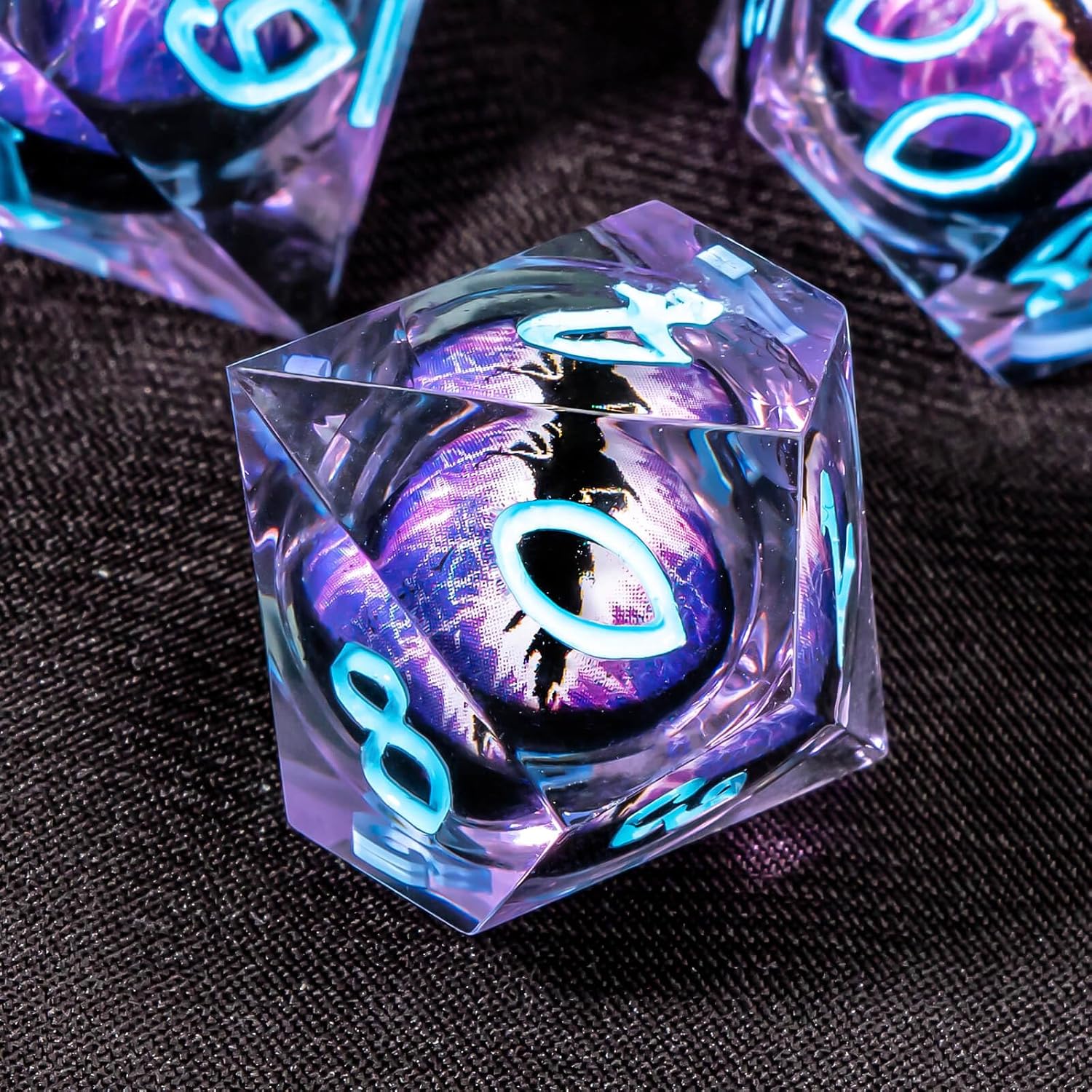 OUKELANWO Sharp Edge – Juego de dados DND con núcleo líquido con caja, 7 piezas de dados poliédricos D&D de Calabozos y Dragones, D&D flotantes, RPG