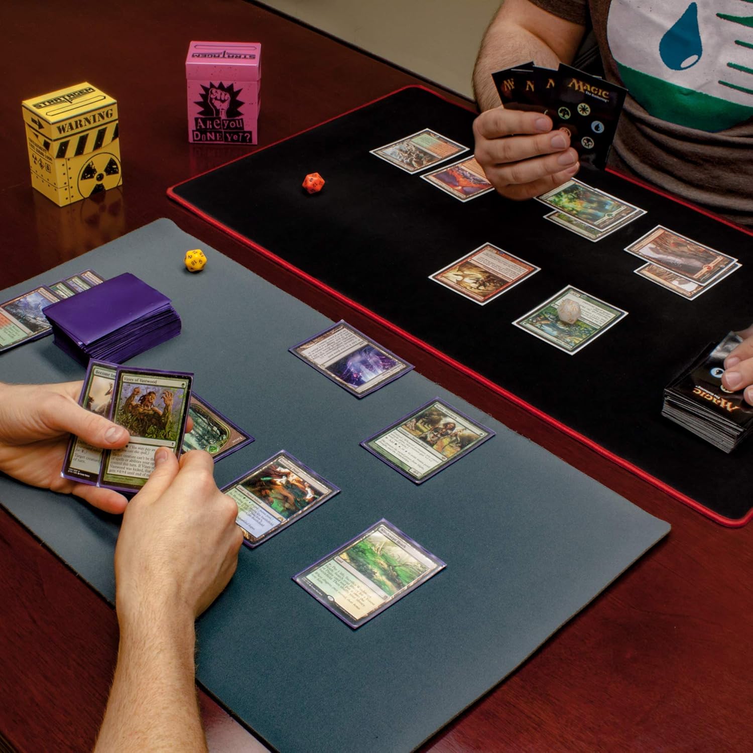 Stratagem The Big Box – Caja de cartas con divisor  Caja TCG para tarjetas de béisbol, MTG, juegos de cartas coleccionables  1 paquete  Dirigibles