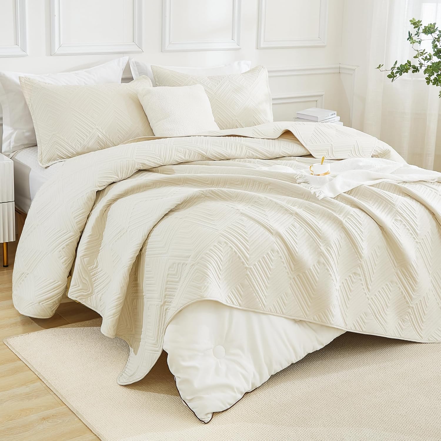 Andency Juego de edredón de 3 piezas tamaño California King, color beige, ropa de cama de verano suave y ligera, con patrón geométrico clásico color