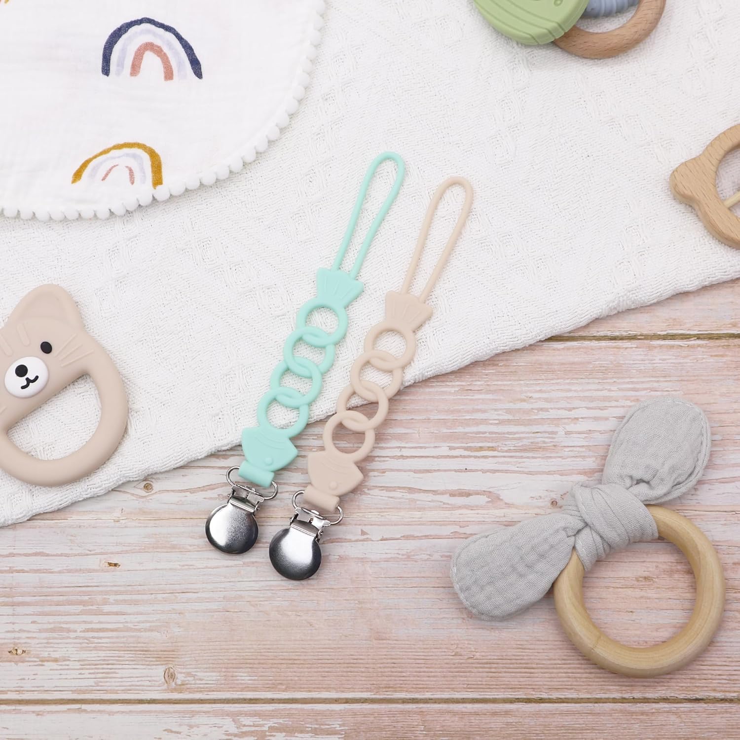 Pinza para chupete de silicona para bebés, niños y niñas, para recién nacidos, cumpleaños, baby shower, juego de 2 con clip de metal (peces)