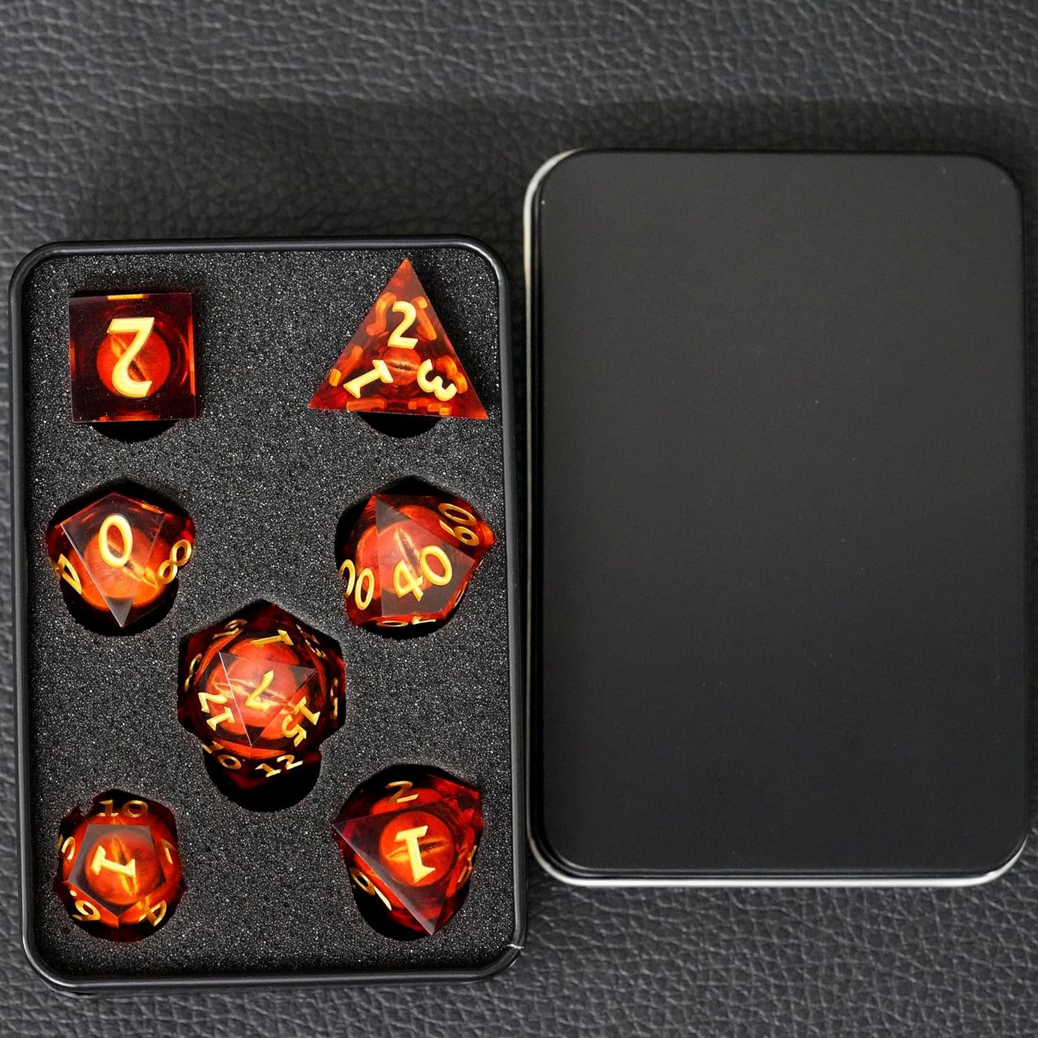 DND – Juego de dados Dungeons and Dragons, 7 piezas con núcleo líquido, dados de resina de borde afilado D&D Dungeons and Dragons con caja de