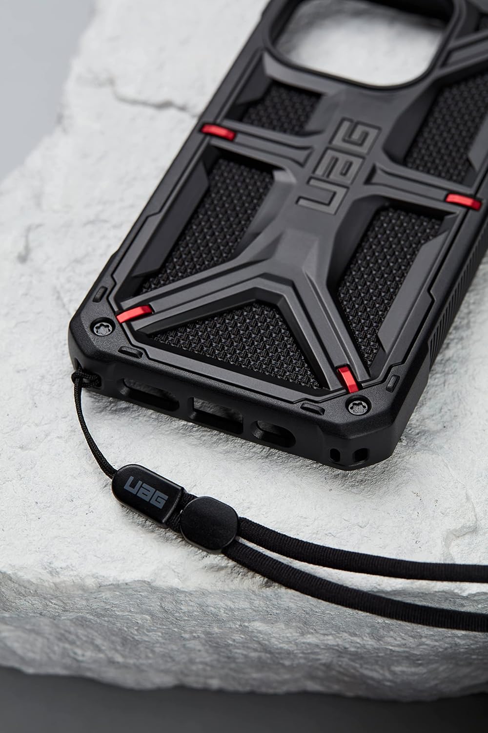 URBAN ARMOR GEAR UAG – Funda diseñada para iPhone 15 Pro Plyo IceSilver de 6.1 pulgadas, compatible con MagSafe Bundle con cordón UAG Paracord