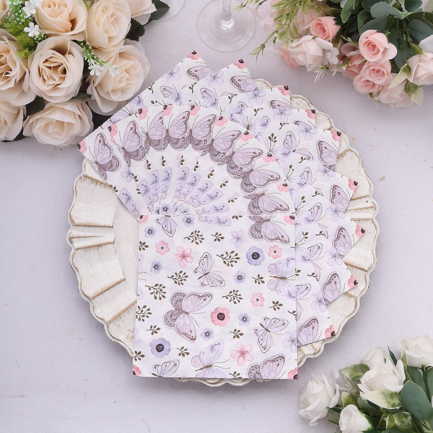 Efavormart – Paquete de 20 servilletas de papel de mariposa lavanda marfil, elegantes servilletas desechables de cóctel para fiesta de jardín, 18 GSM