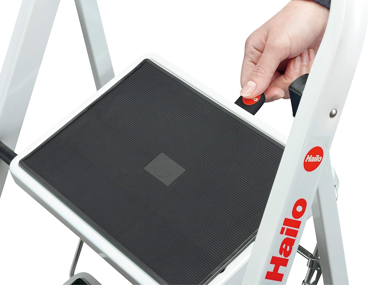 Hailo K20 StandardLine – Escalera plegable con dos escalones anchos y alfombrillas antideslizantes, altura de trabajo de hasta 8.07 pies, peso 10.58