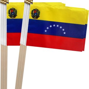TSMD Banderas venezolanas pequeñas de mano, 5 x 8 pulgadas, paquete de 12 unidades TSMD Banderas venezolanas pequeñas de mano, 5 x 8 pulgadas, paquete de 12 unidades