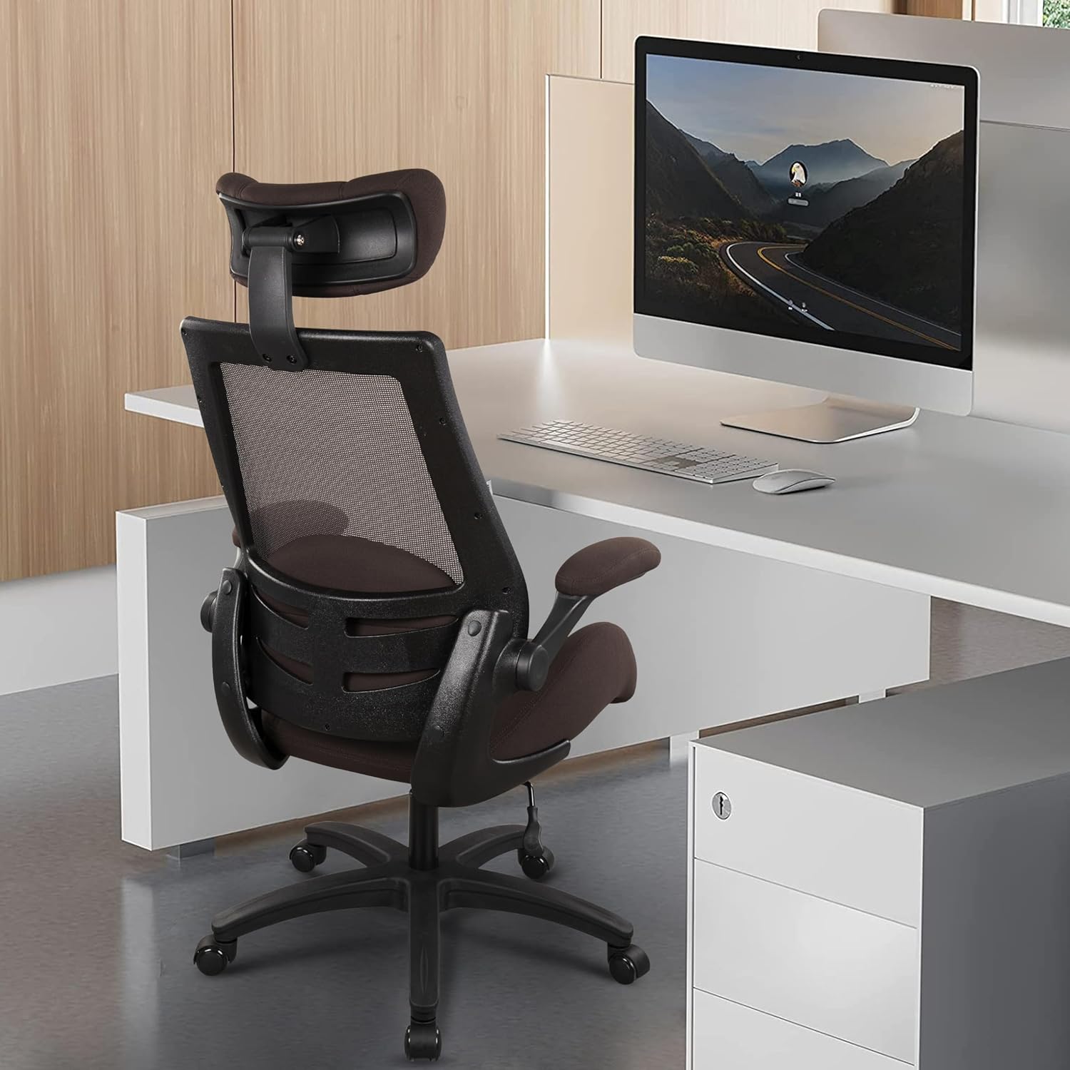 BOLISS Silla de oficina ergonómica de malla de 400 libras, silla de escritorio con respaldo alto, reposacabezas ajustable con brazos abatibles,