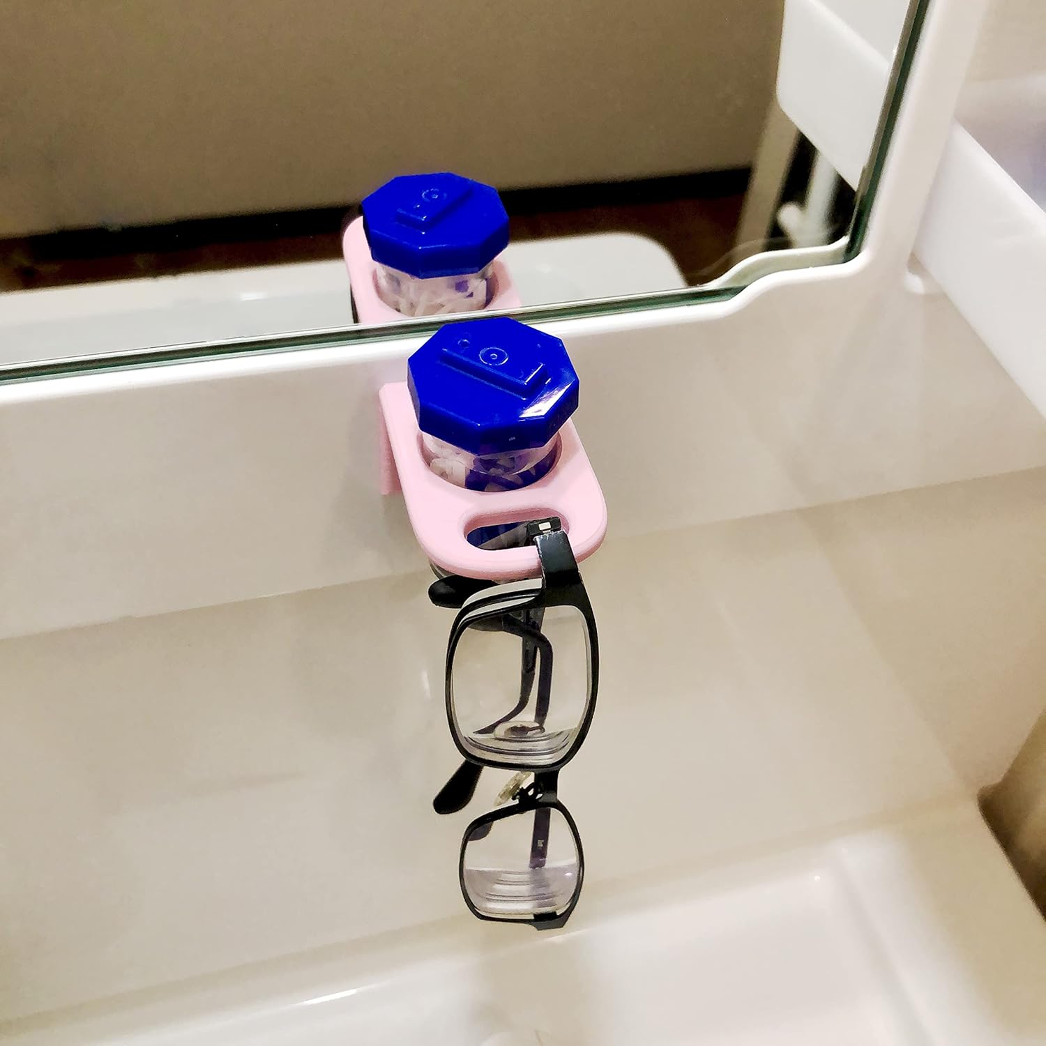 Clear Care – Funda para lentes de contacto con compartimento para gafas (funda no incluida), Rosado