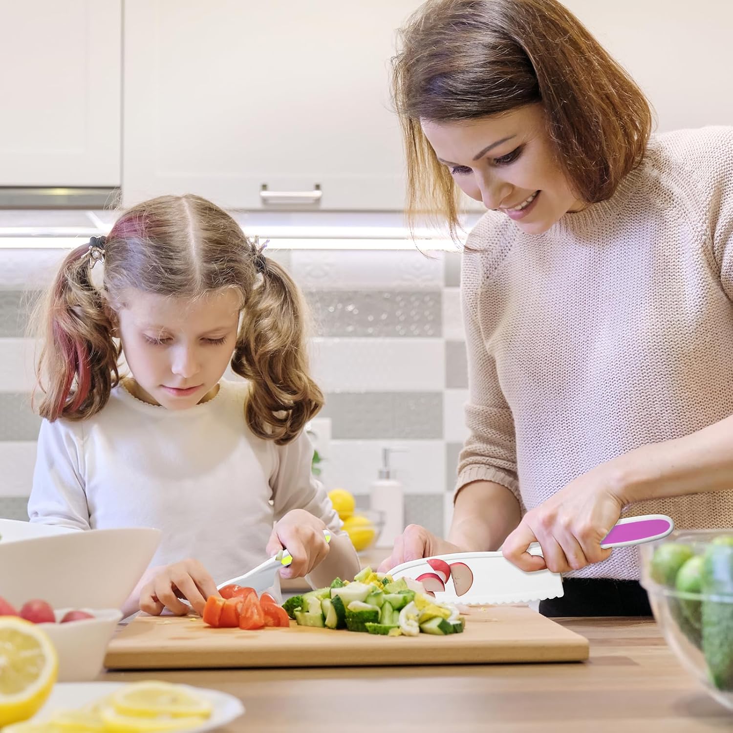 Juego de 8 cuchillos de cocina de nailon de plástico para niños, cuchillos de cocina para niños, juego de cuchillos seguros para pan sin BPA,