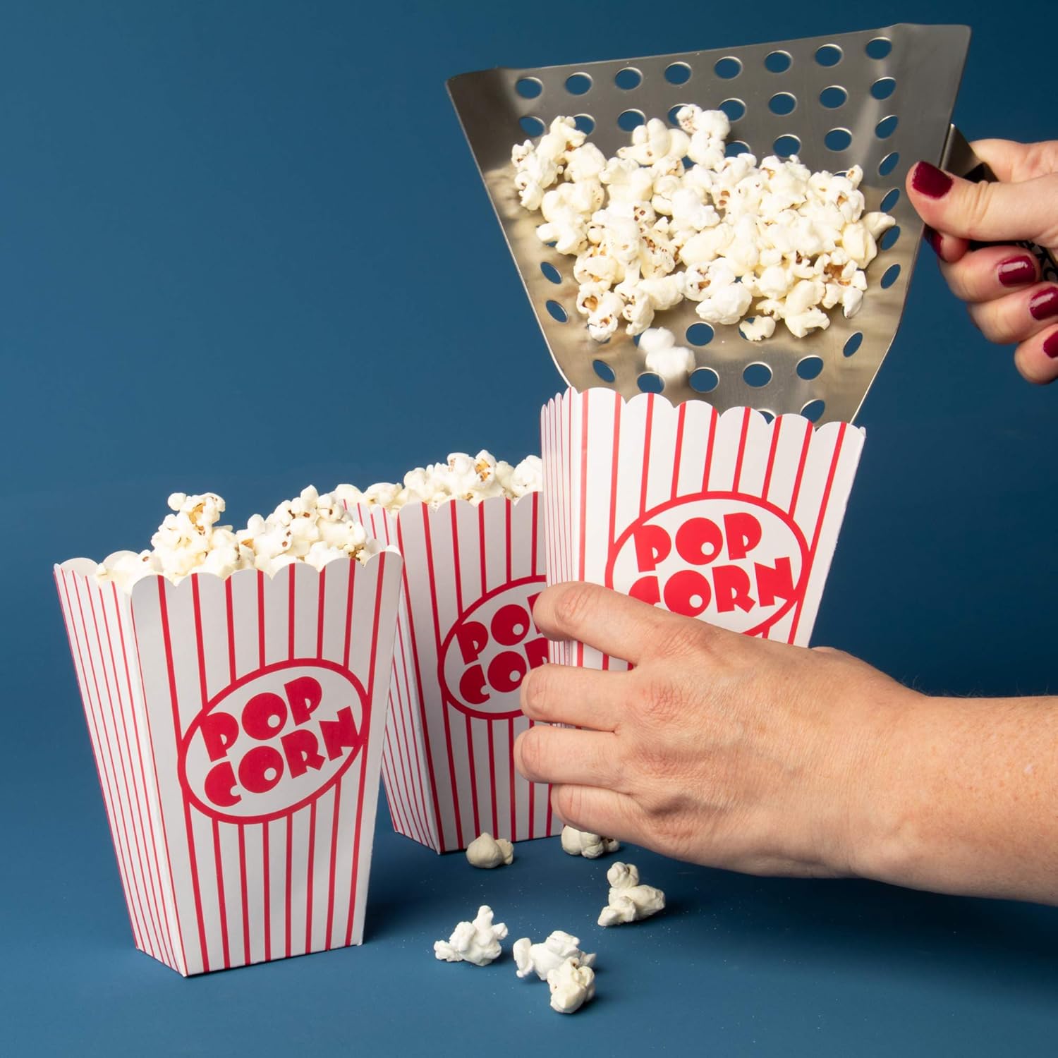 Popcorn Speed Scoop – Cuchara perforada de acero inoxidable de llenado rápido para bolsas, cubos y cajas, elimina los granos sin reventar,