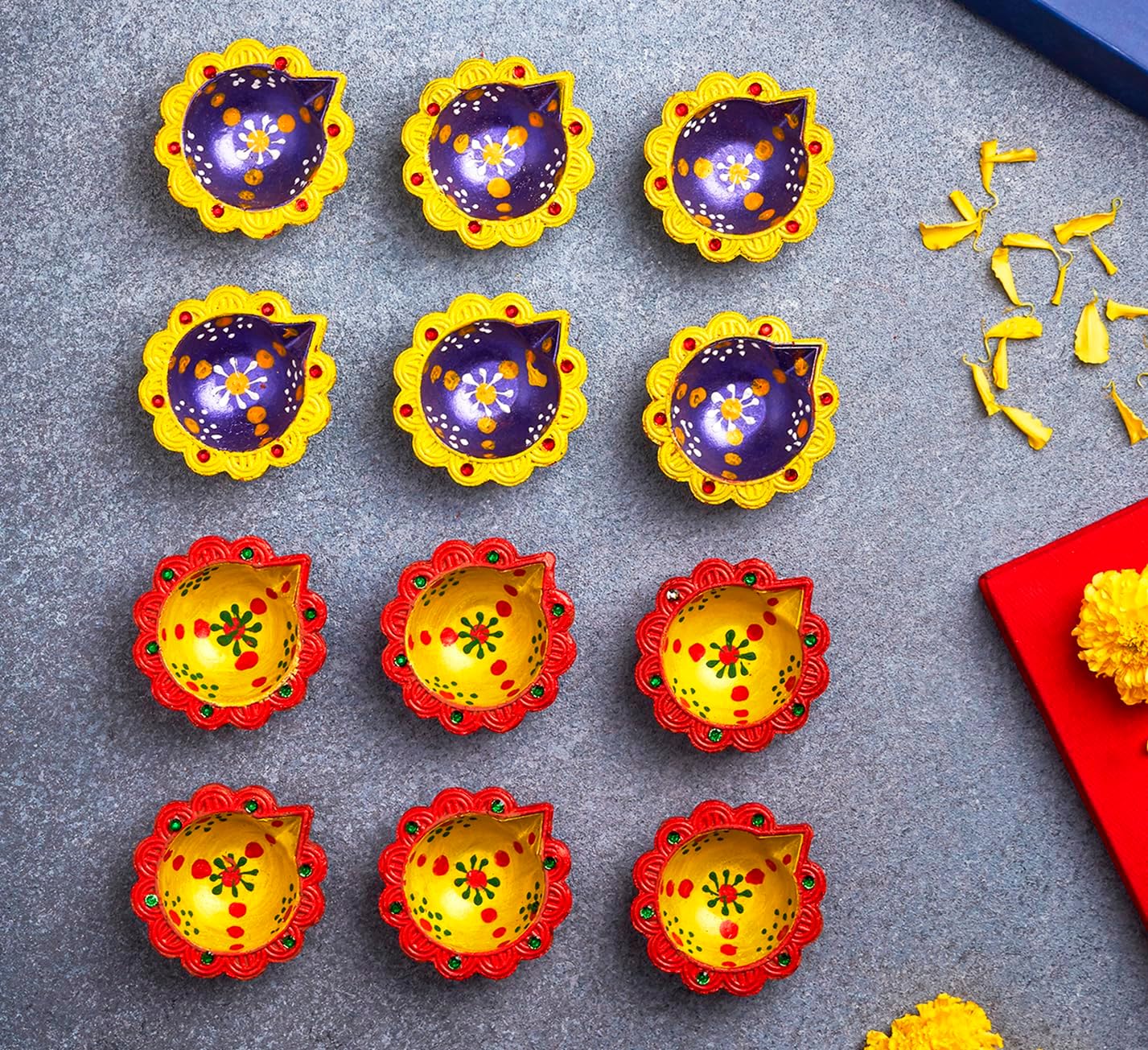 IndoTribe 12 piezas Diwali Diyas para decoración Diwali Decoraciones para el hogar Diwali luces Diwali Decoración Diwali Diya Diwali Vela Diwali