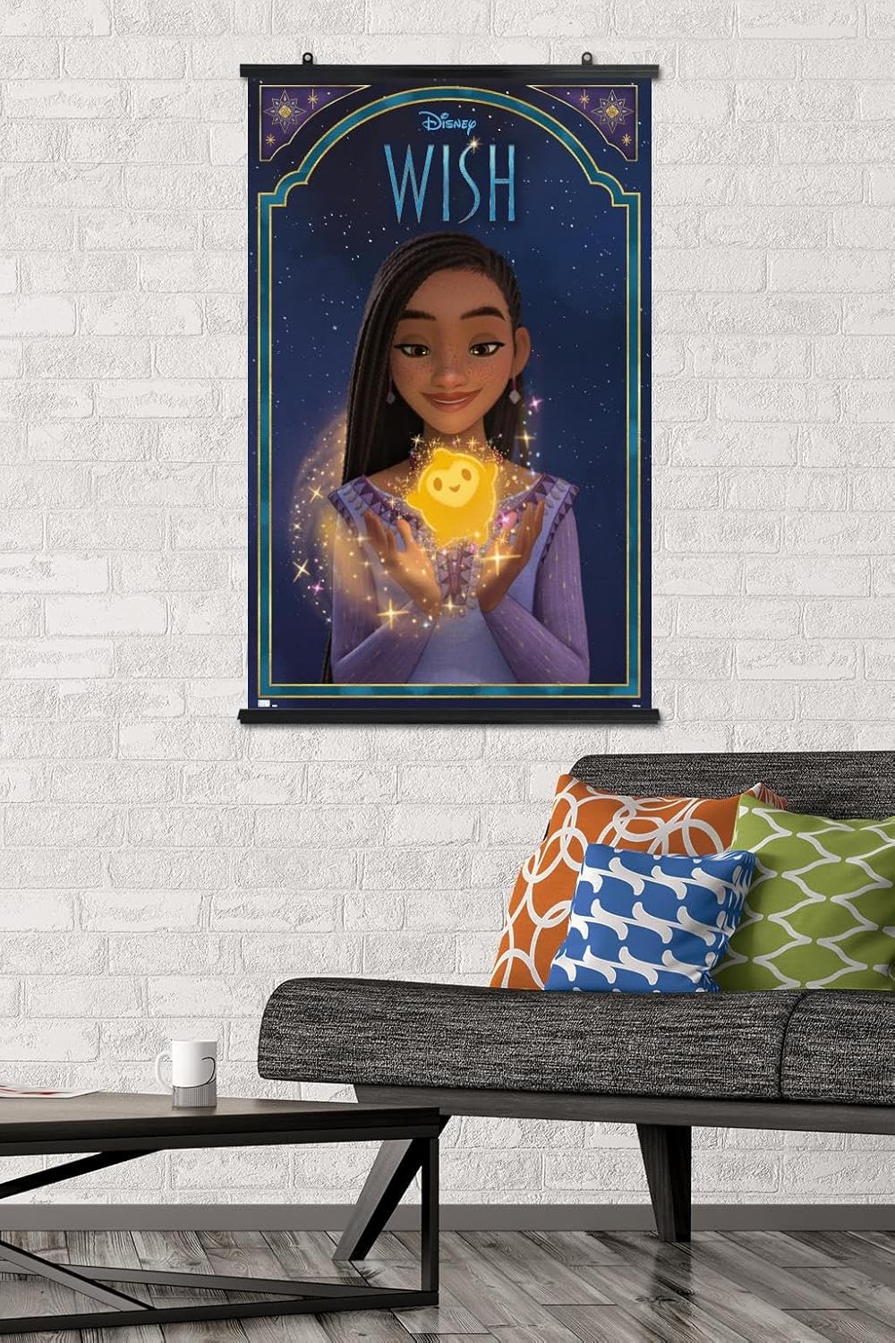 Trends International Disney Wish – Póster de pared de Asha & Star, 22.37 x 34.00 pulgadas, paquete de póster y clip