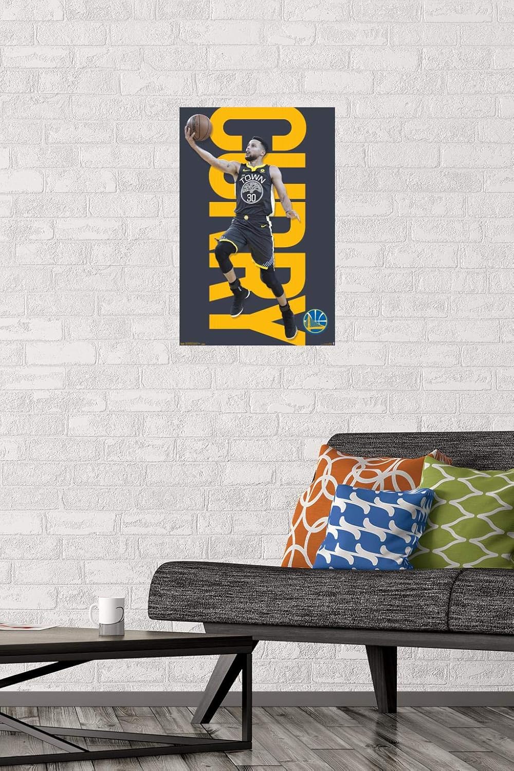 Trends International NBA Golden State Warriors – Póster de pared de Stephen Curry 18, 14.725 x 22.375 pulgadas, paquete de póster y montaje prémium